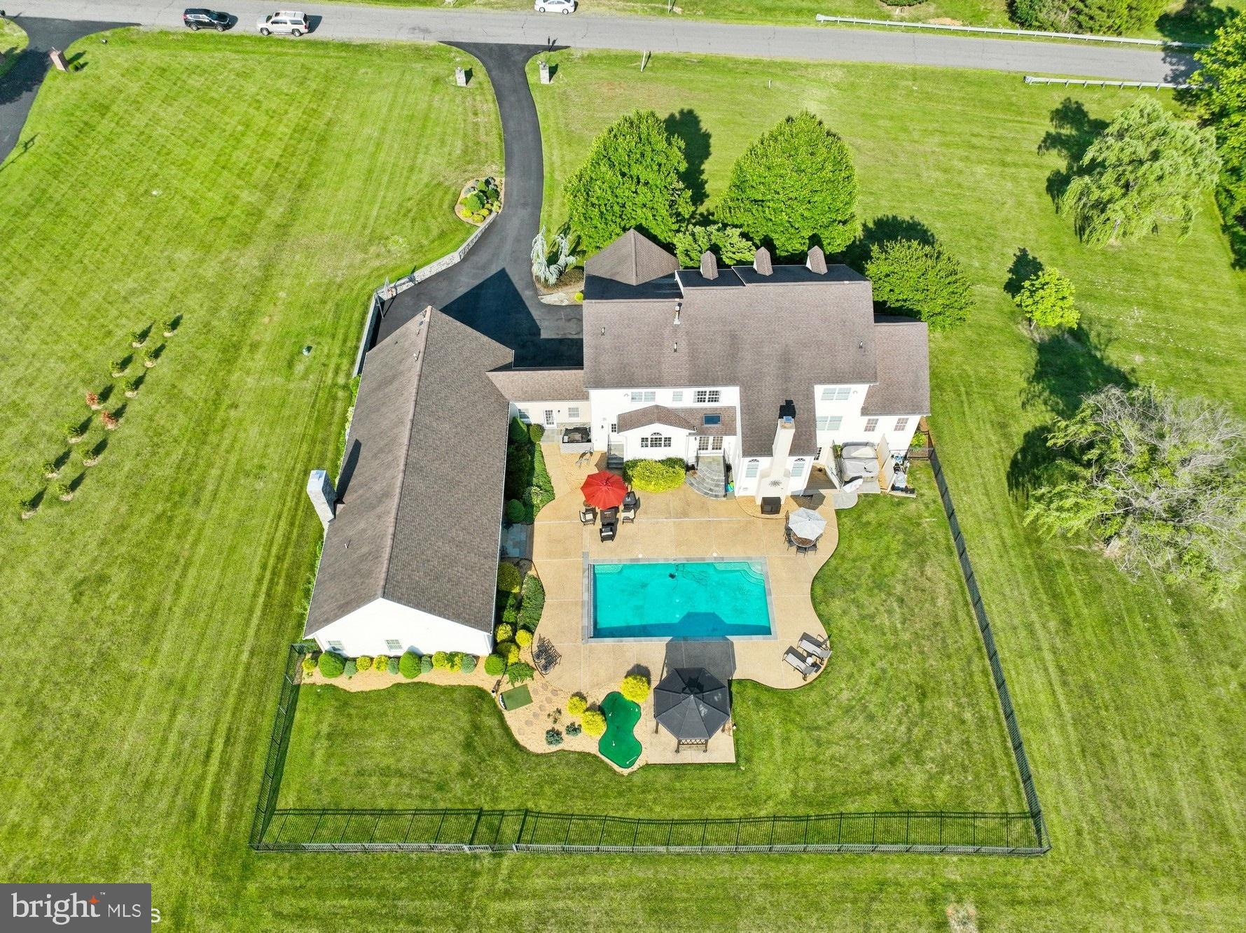 SHENSTONE - Residential