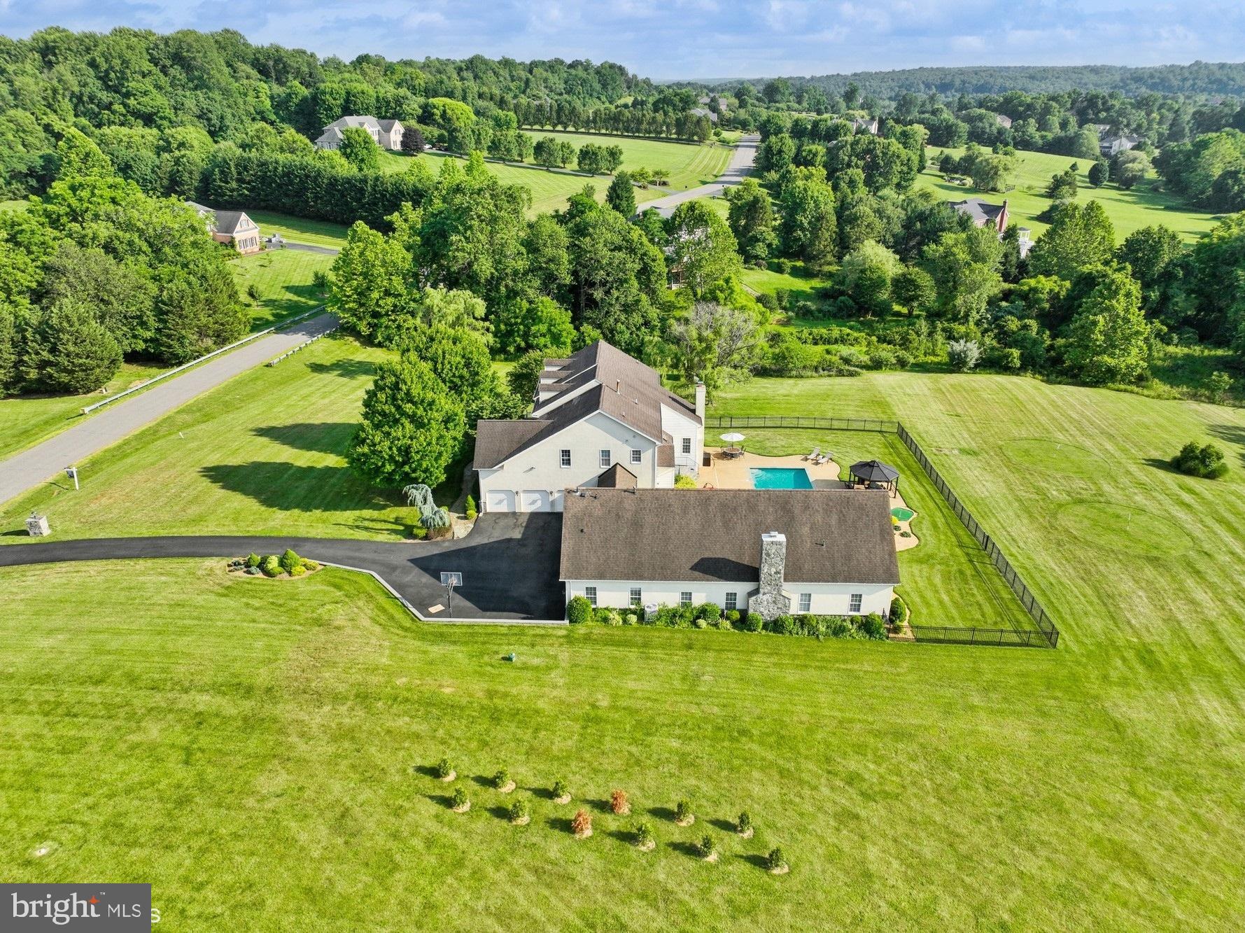 SHENSTONE - Residential