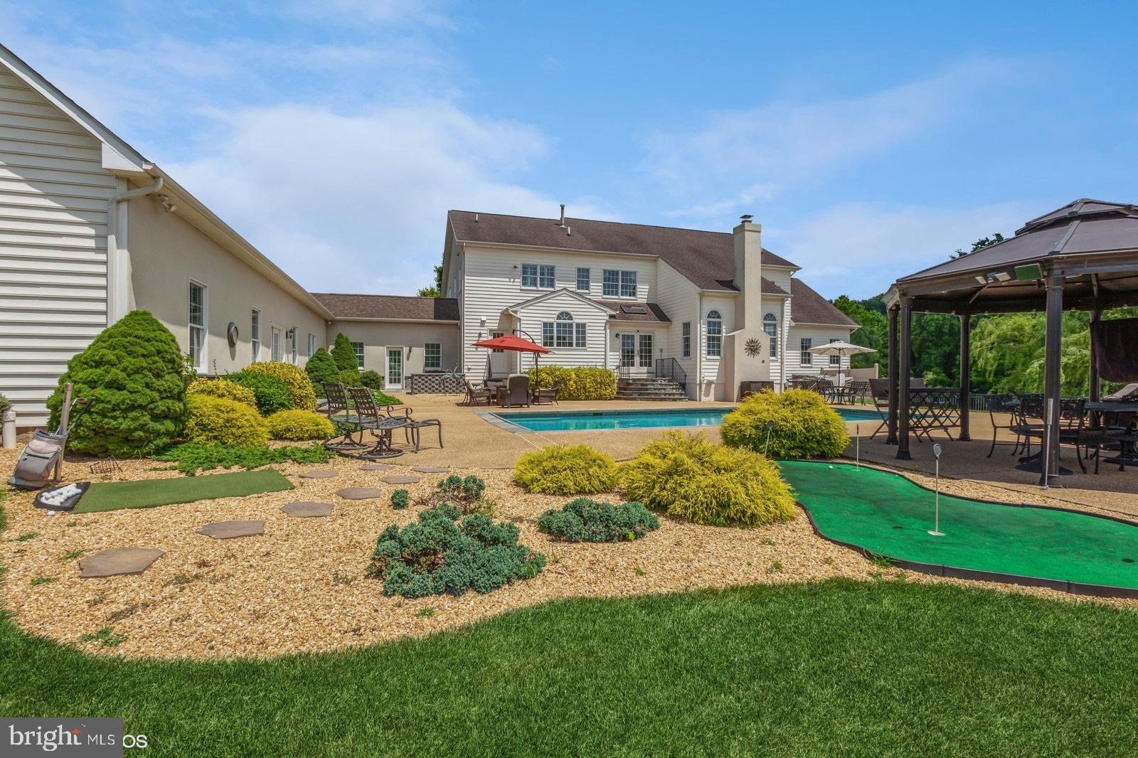 SHENSTONE - Residential