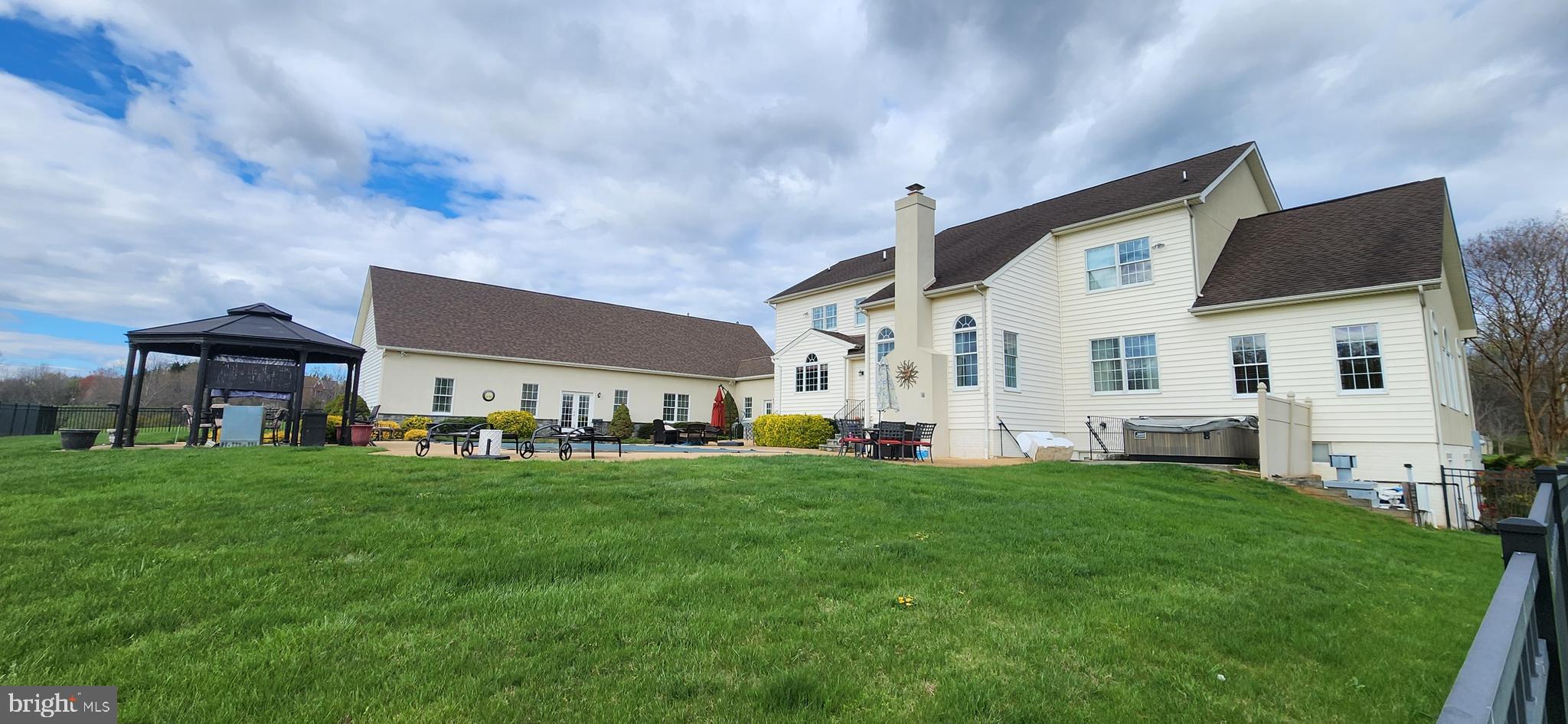 SHENSTONE - Residential