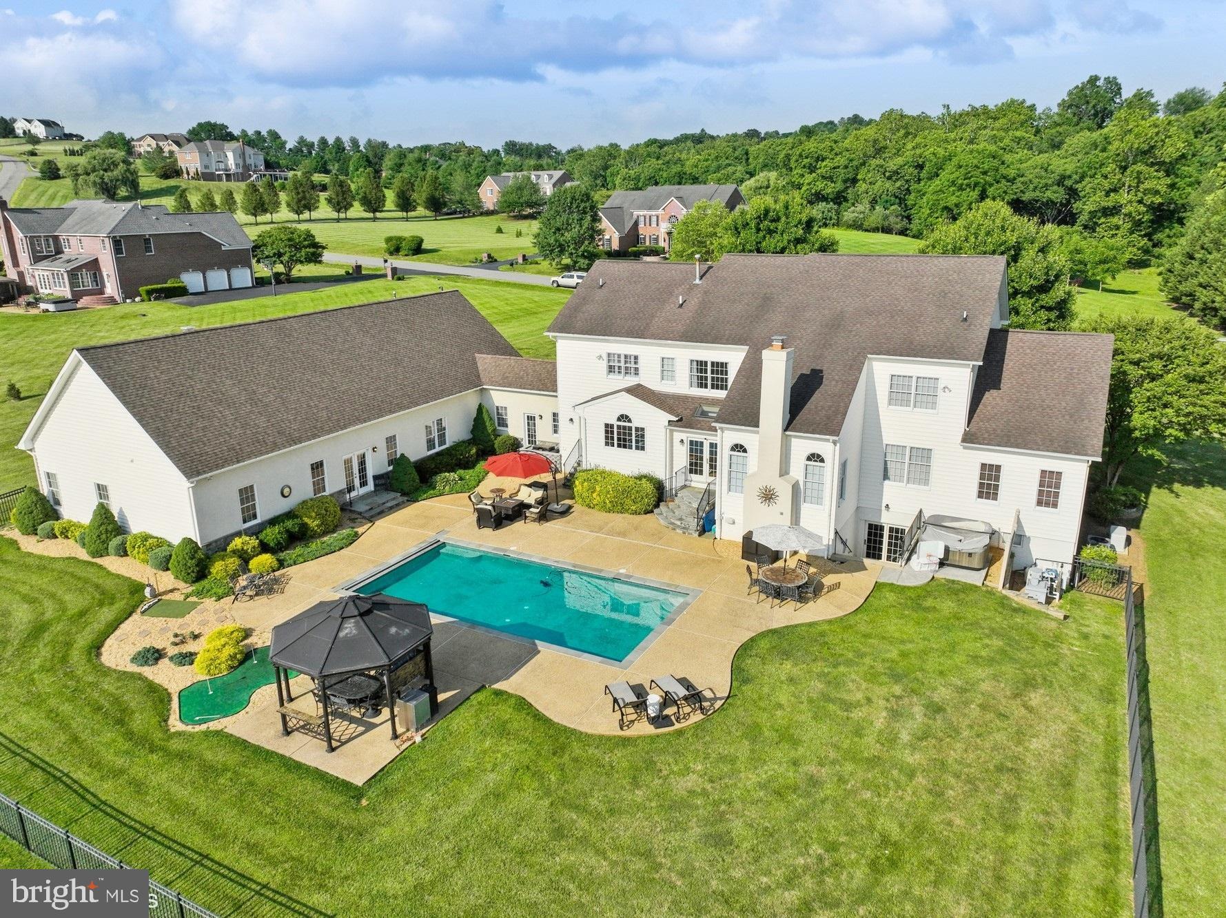 SHENSTONE - Residential