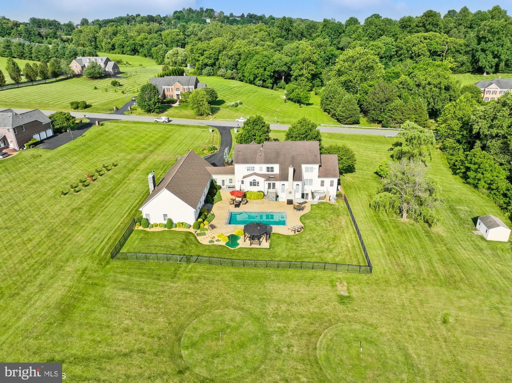 SHENSTONE - Residential