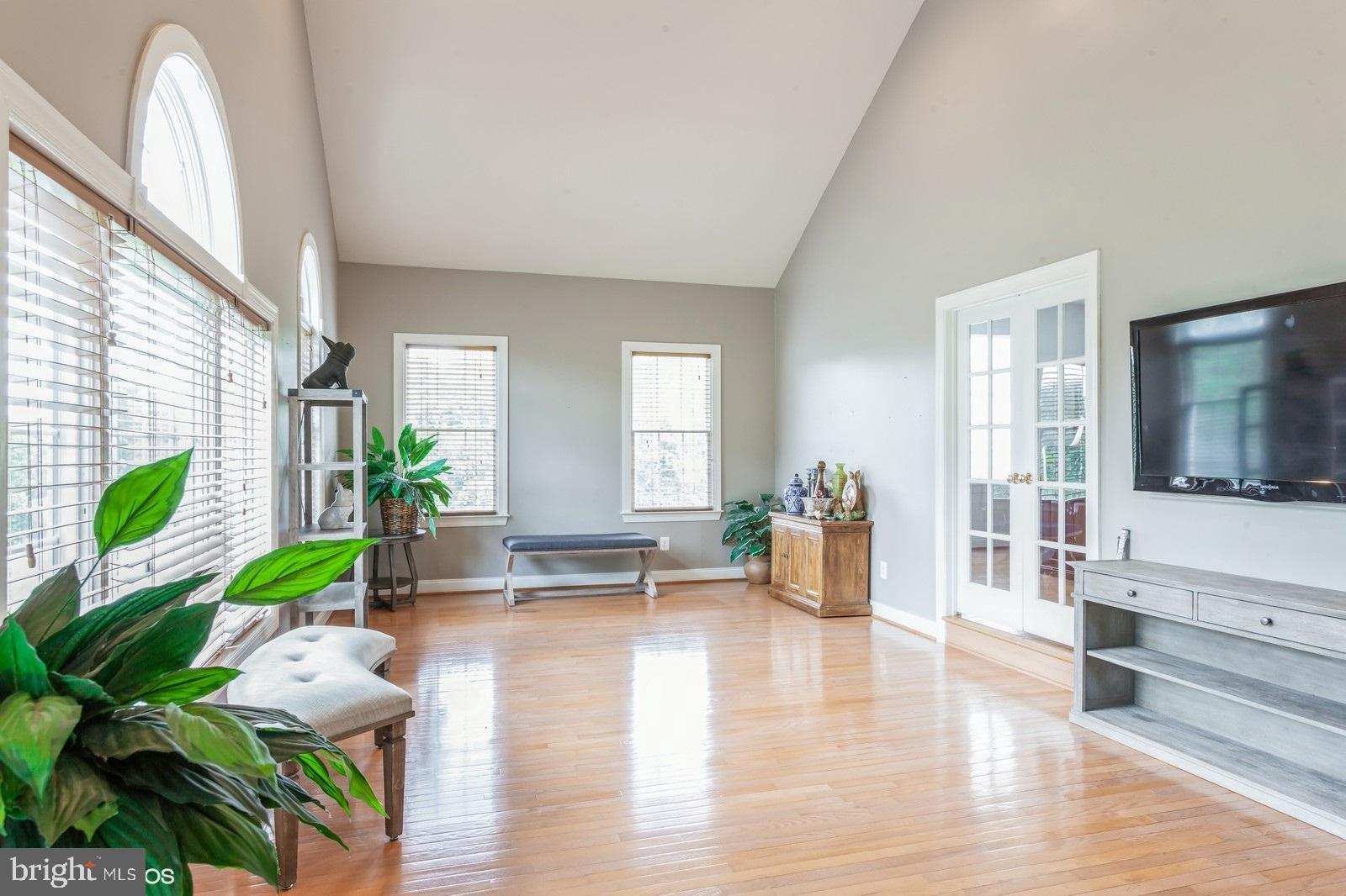 SHENSTONE - Residential