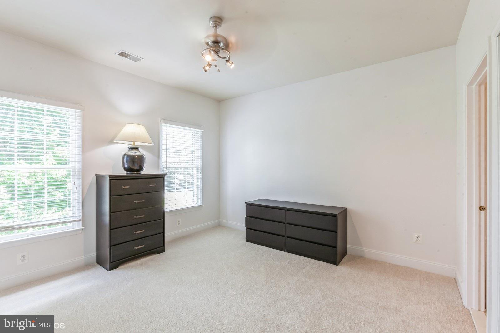 SHENSTONE - Residential