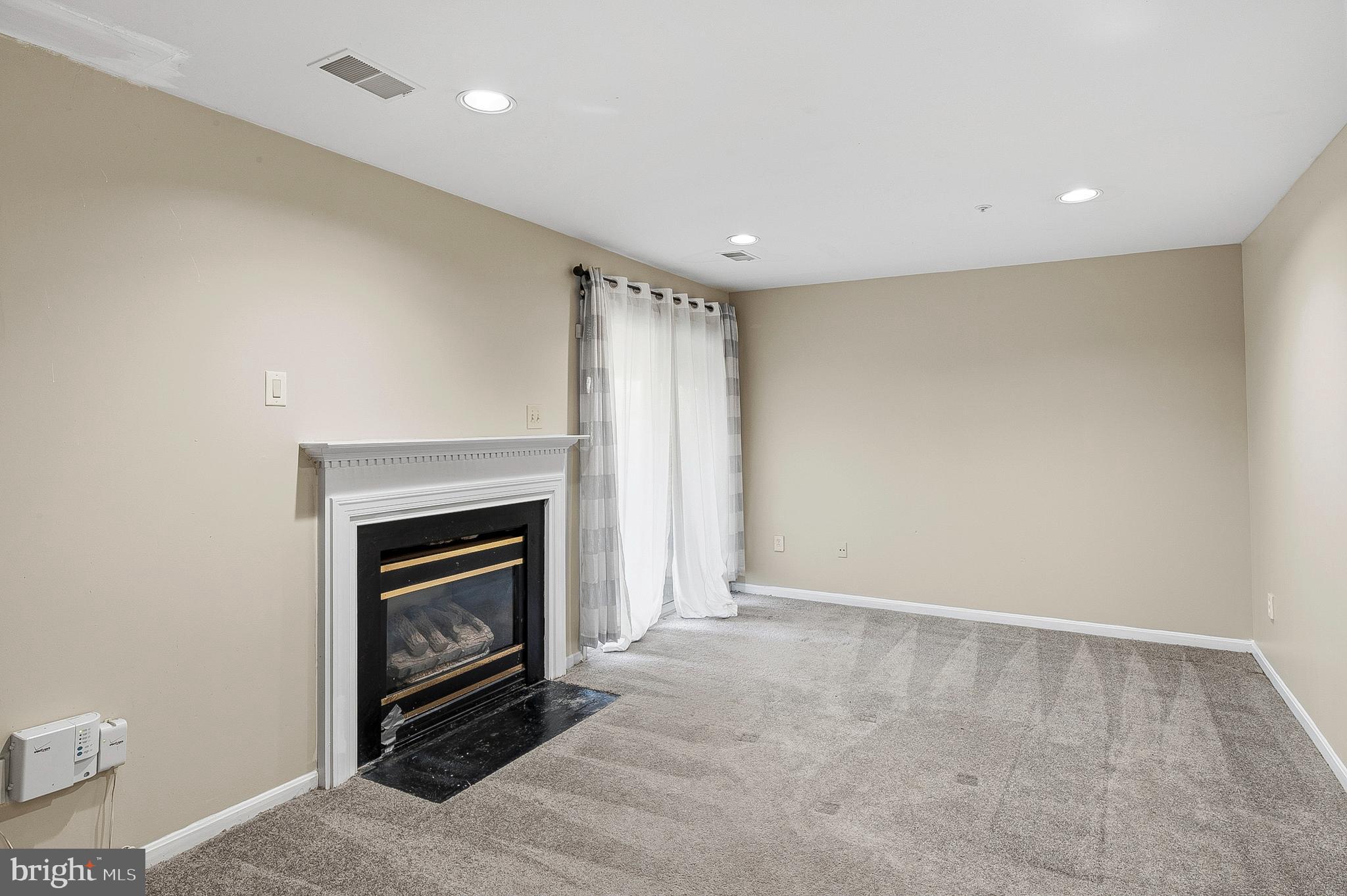 SOUTHLAKE PLAT 2 - Residential