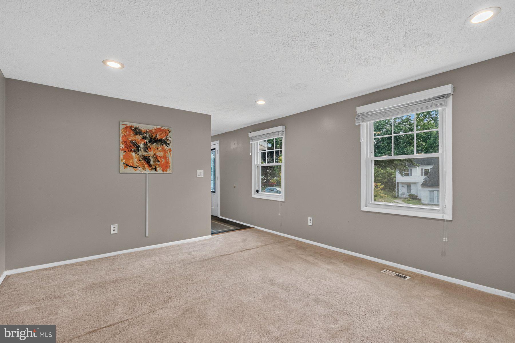 935 MARINE DRIVE