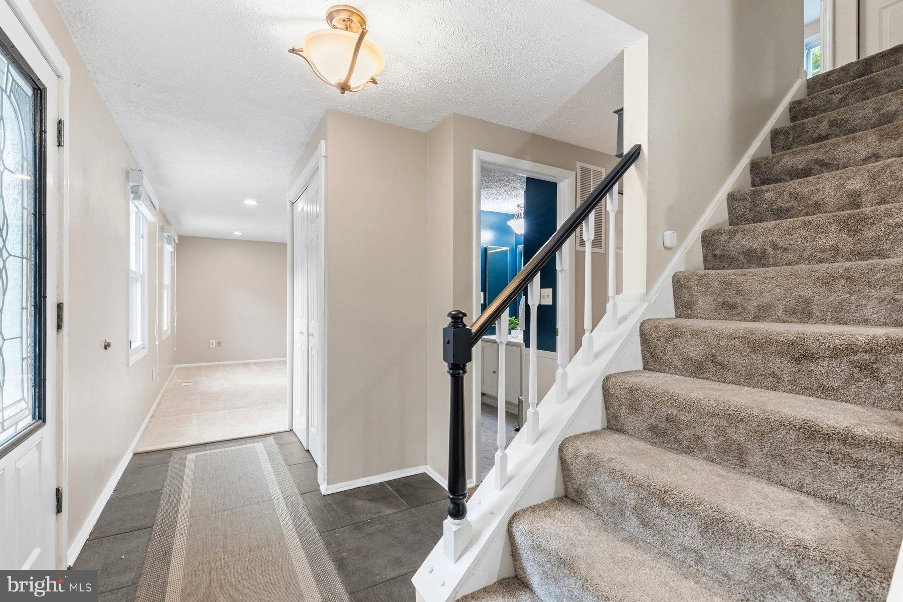 935 MARINE DRIVE