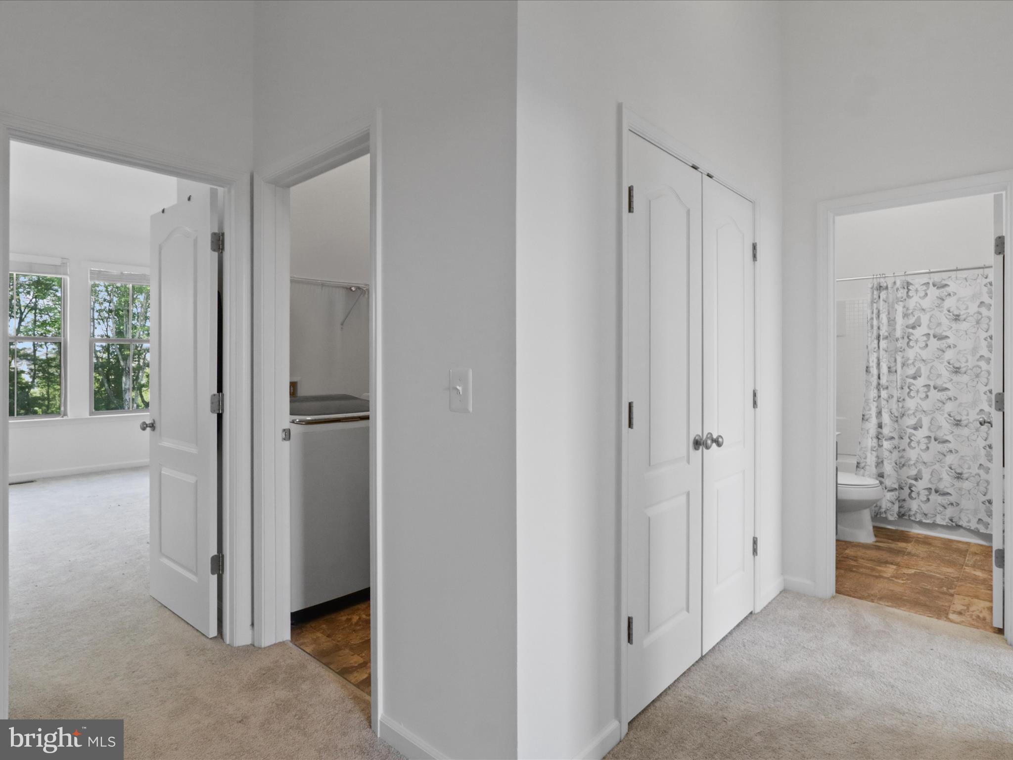 EMBREY MILL - Residential Lease