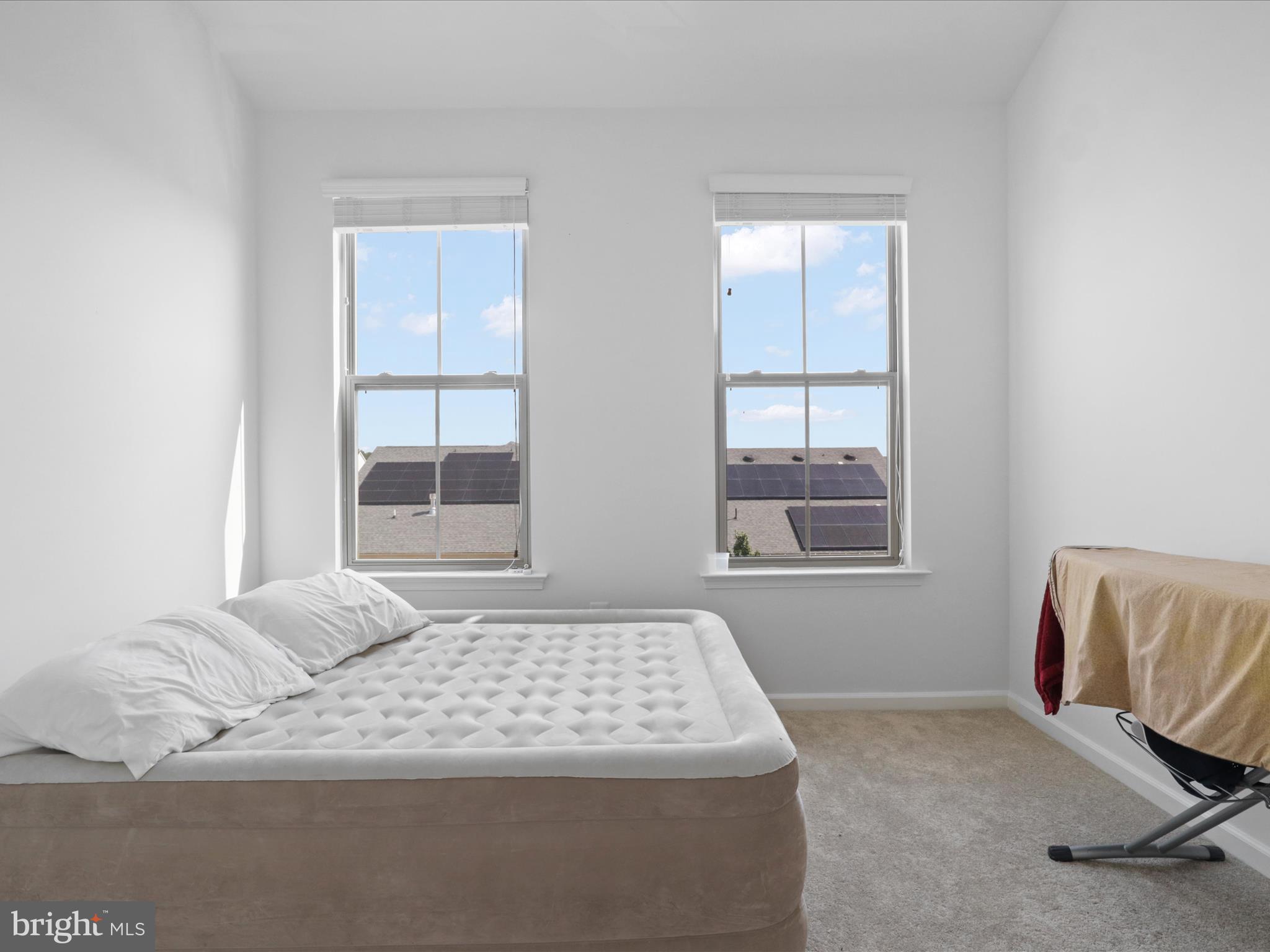 EMBREY MILL - Residential Lease