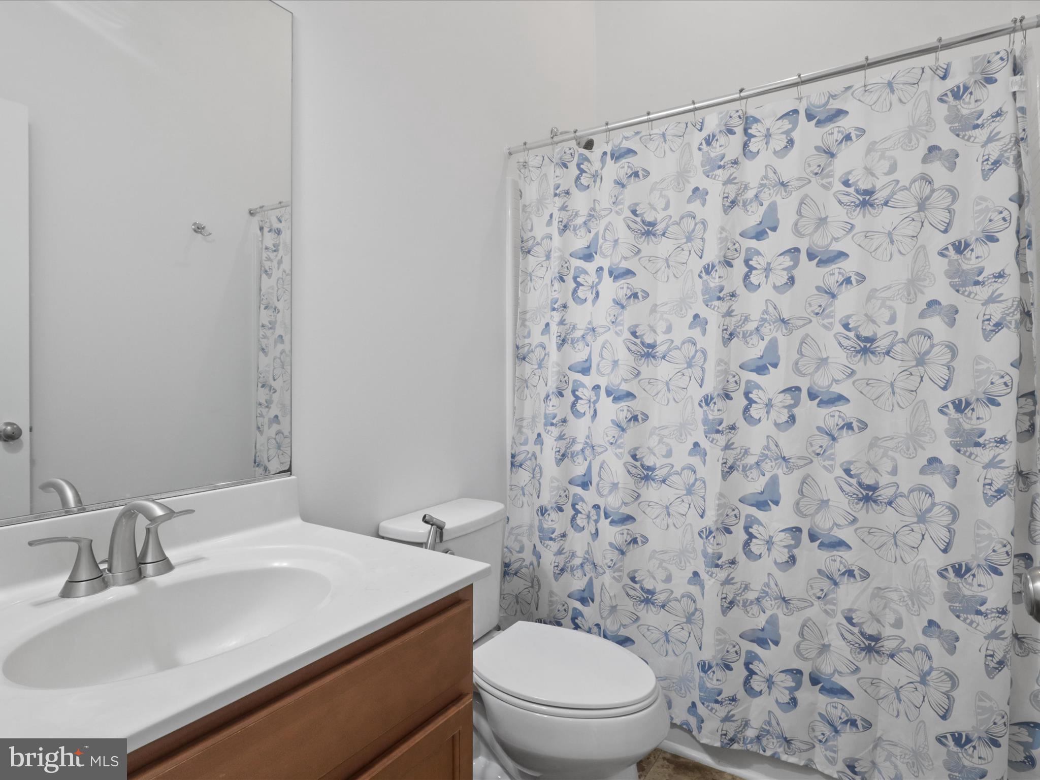 EMBREY MILL - Residential Lease