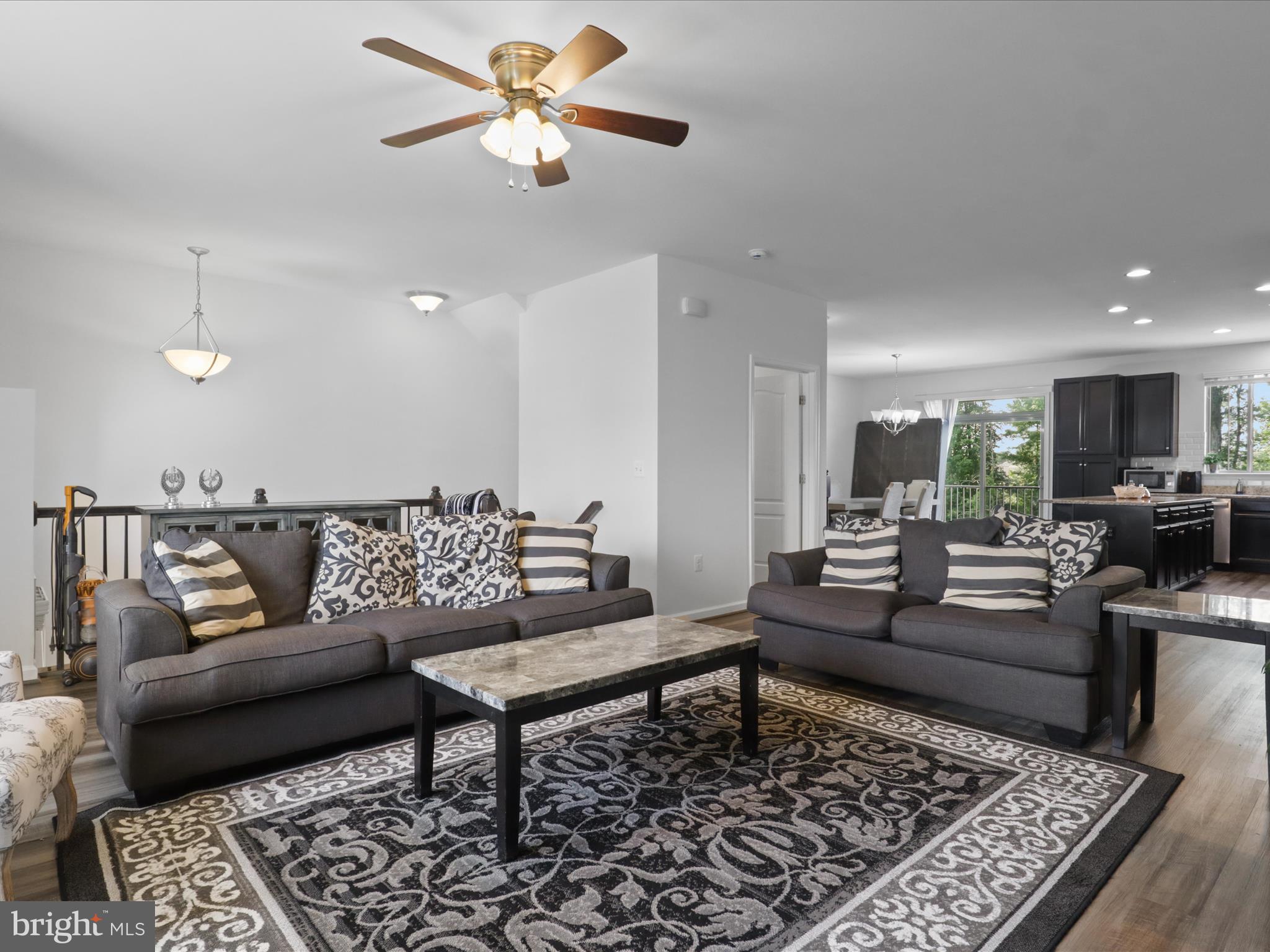 EMBREY MILL - Residential Lease