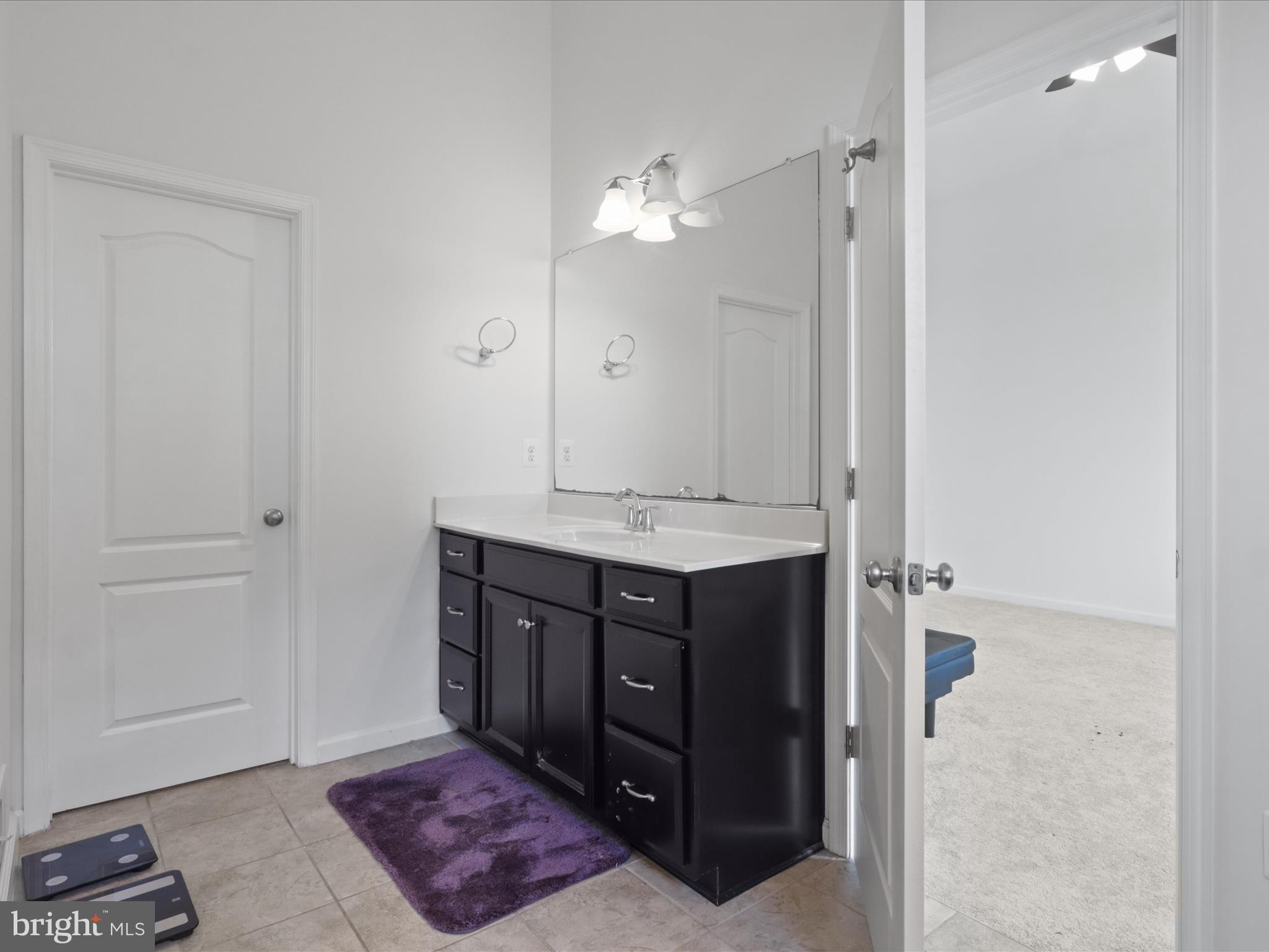 EMBREY MILL - Residential Lease