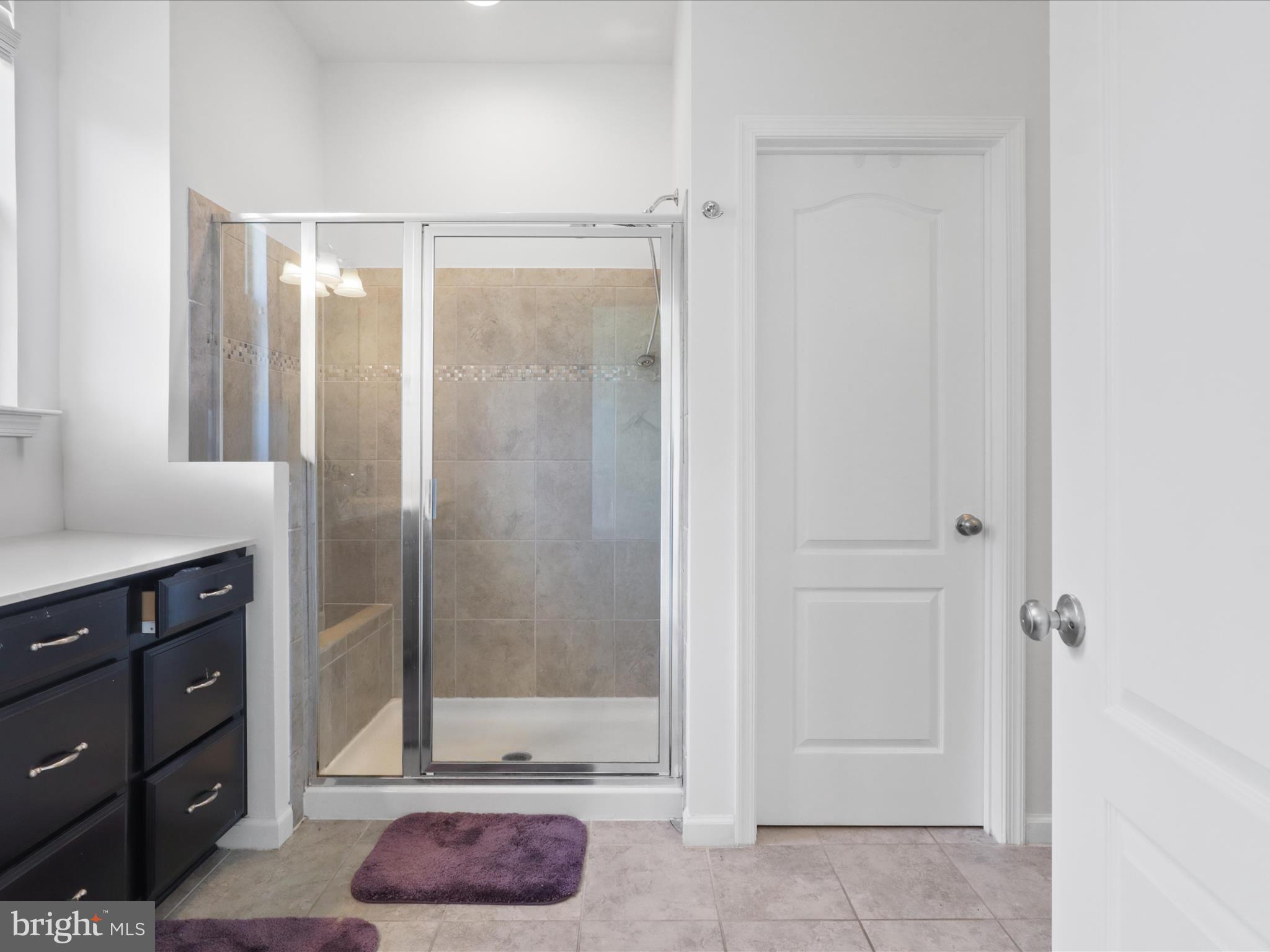 EMBREY MILL - Residential Lease