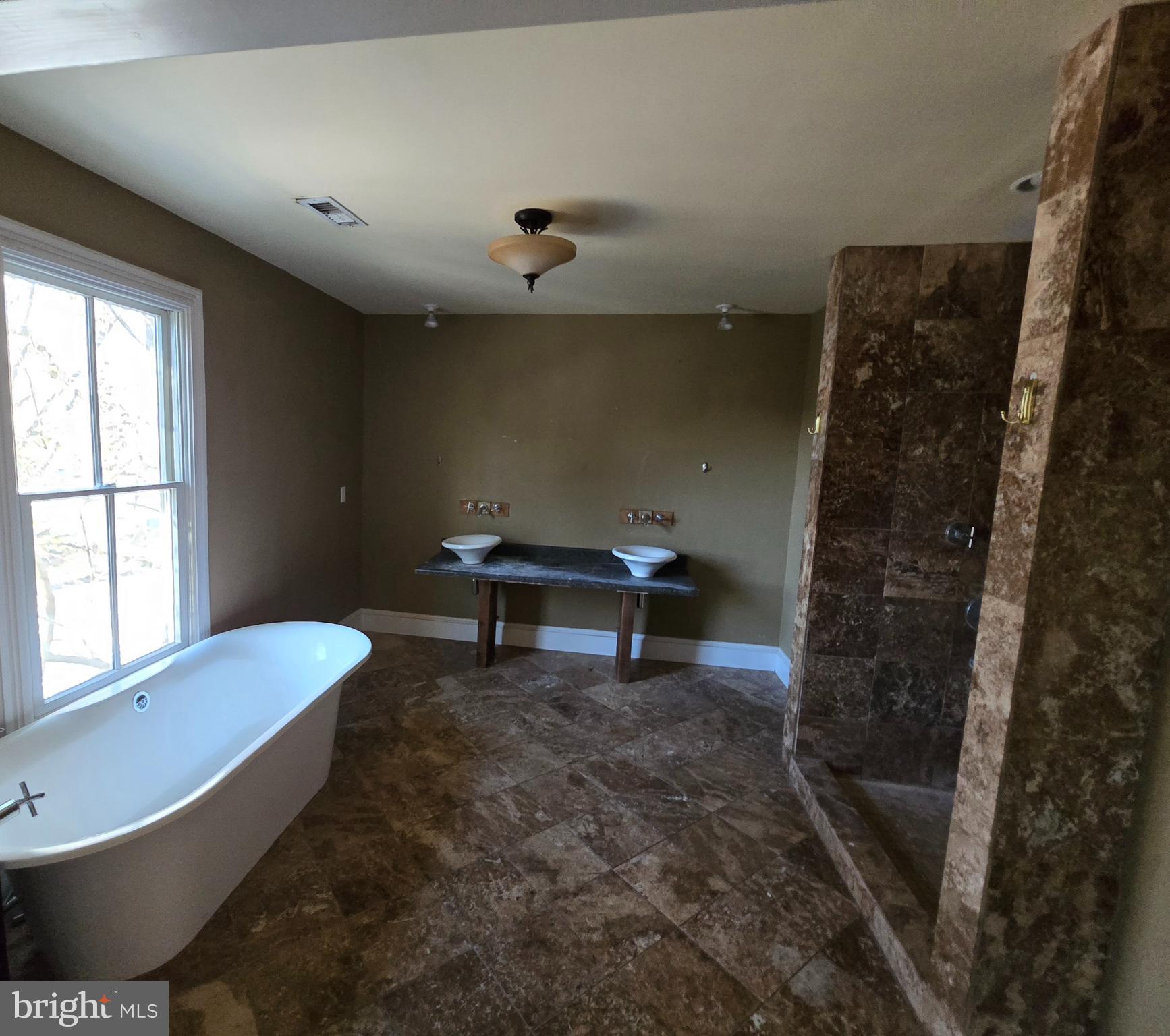 EASTON - Residential