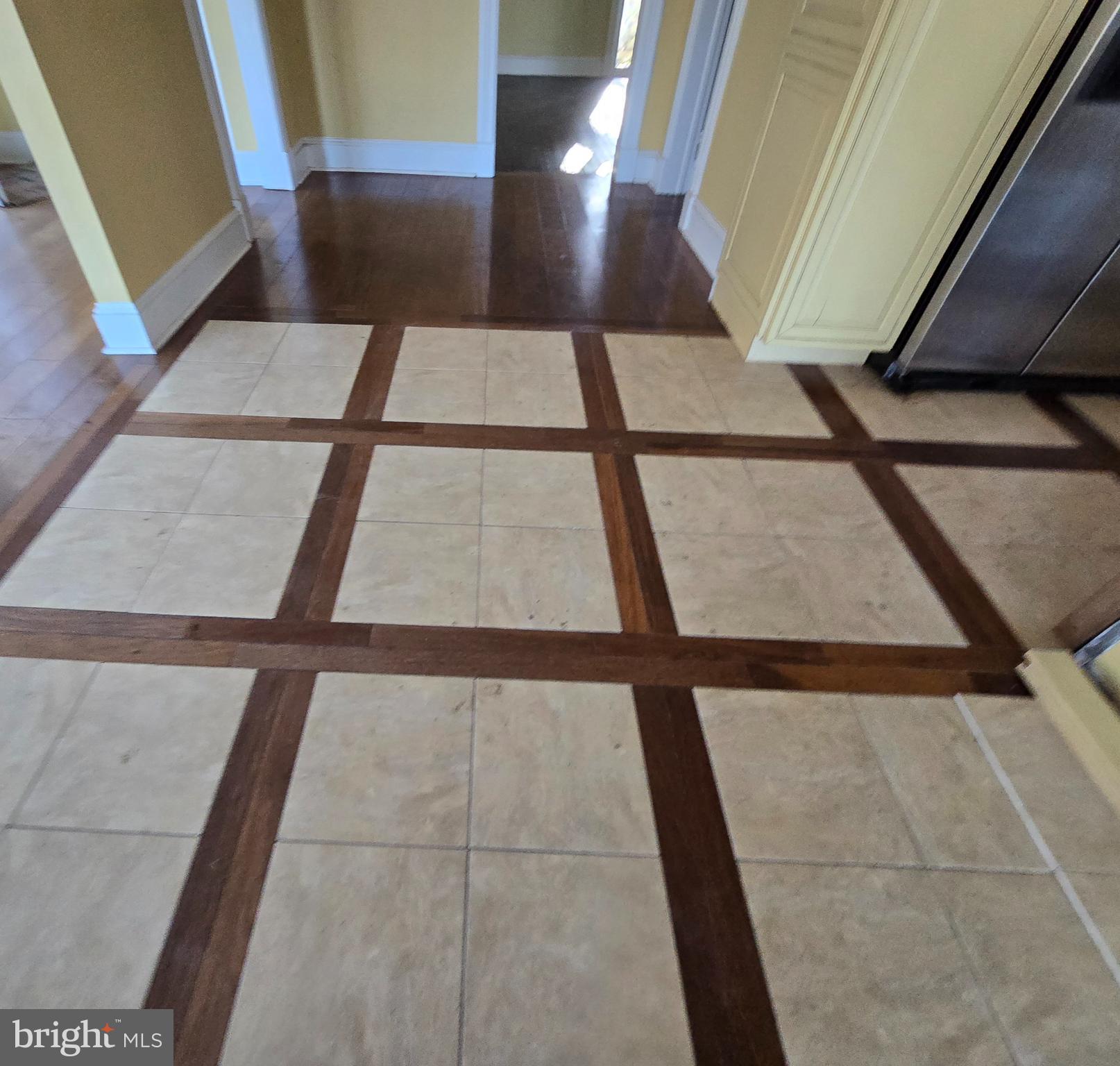 EASTON - Residential