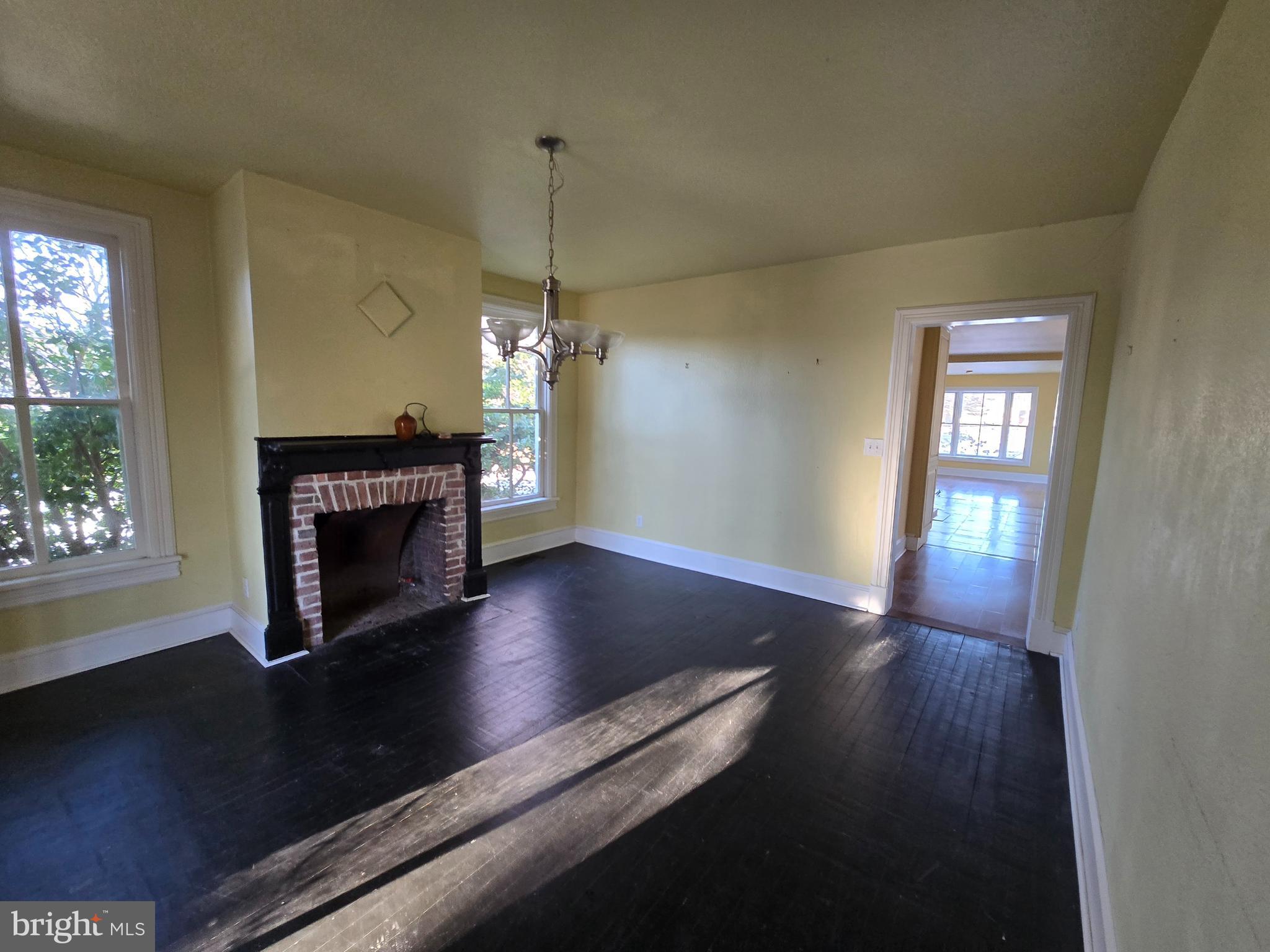 EASTON - Residential