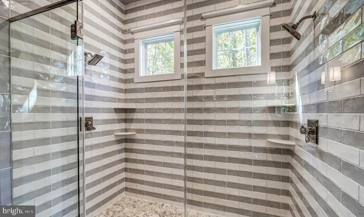 FREELAND - Residential