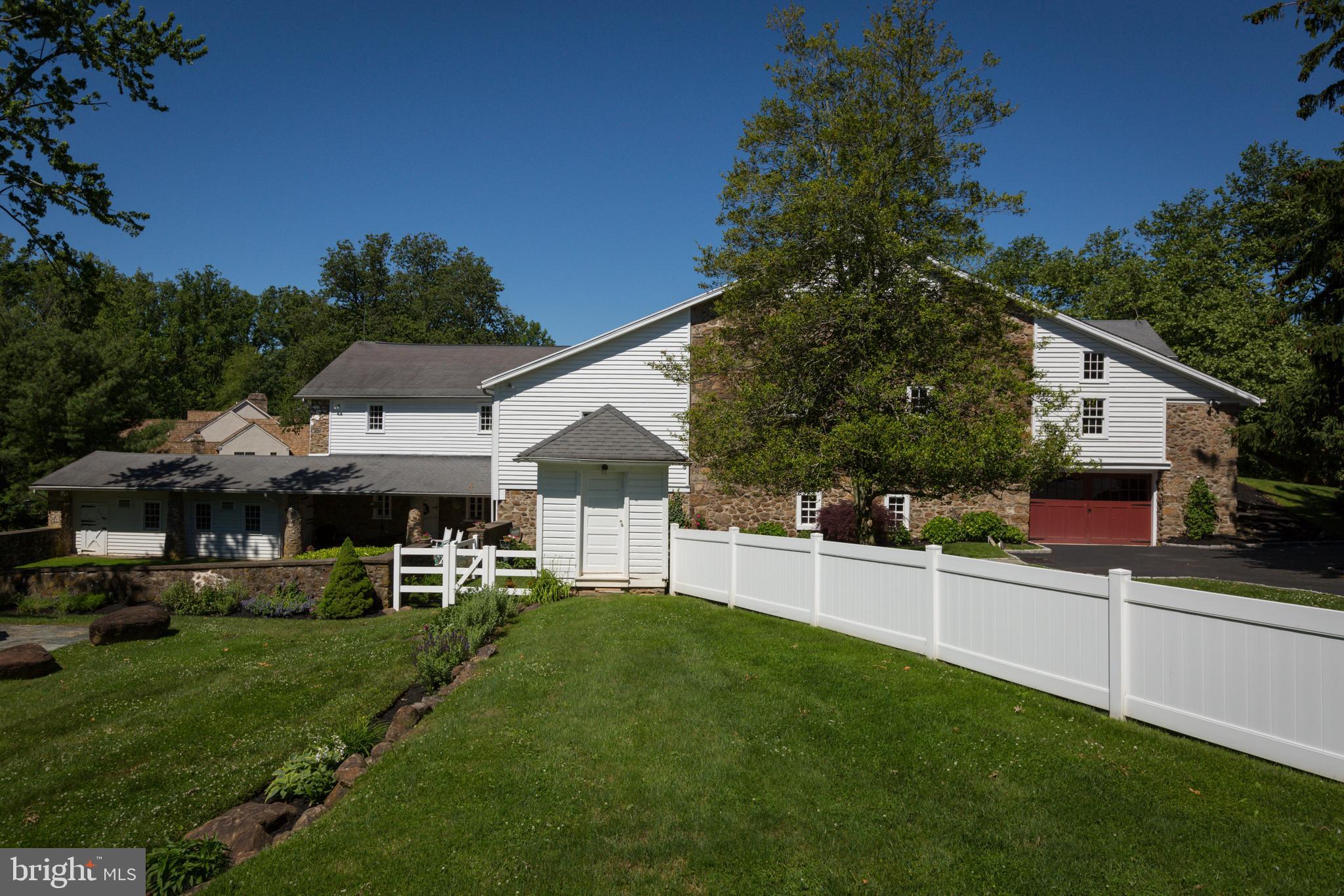 BUTTONWOOD FARMS - Residential