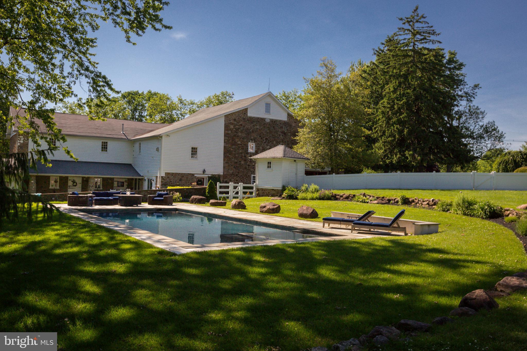 BUTTONWOOD FARMS - Residential