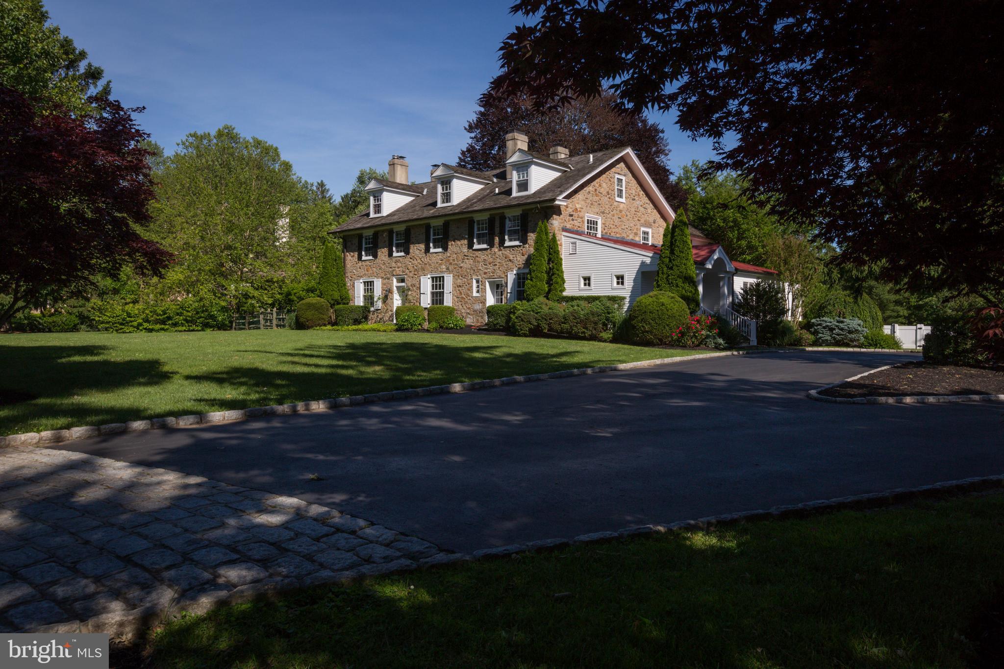 BUTTONWOOD FARMS - Residential