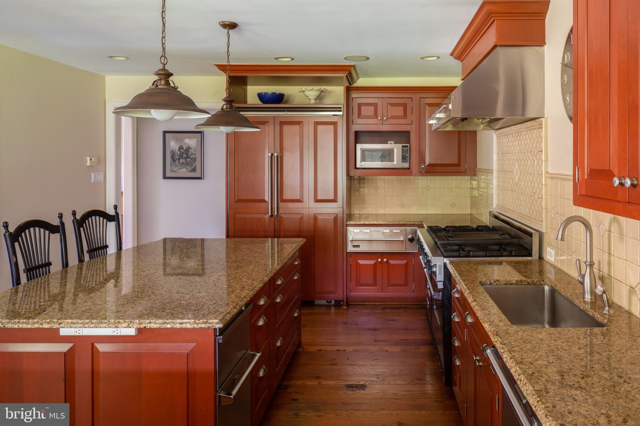 BUTTONWOOD FARMS - Residential