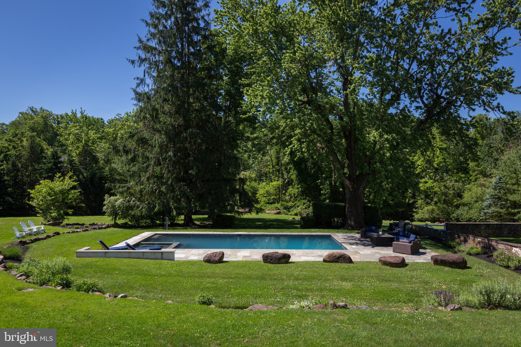 BUTTONWOOD FARMS - Residential