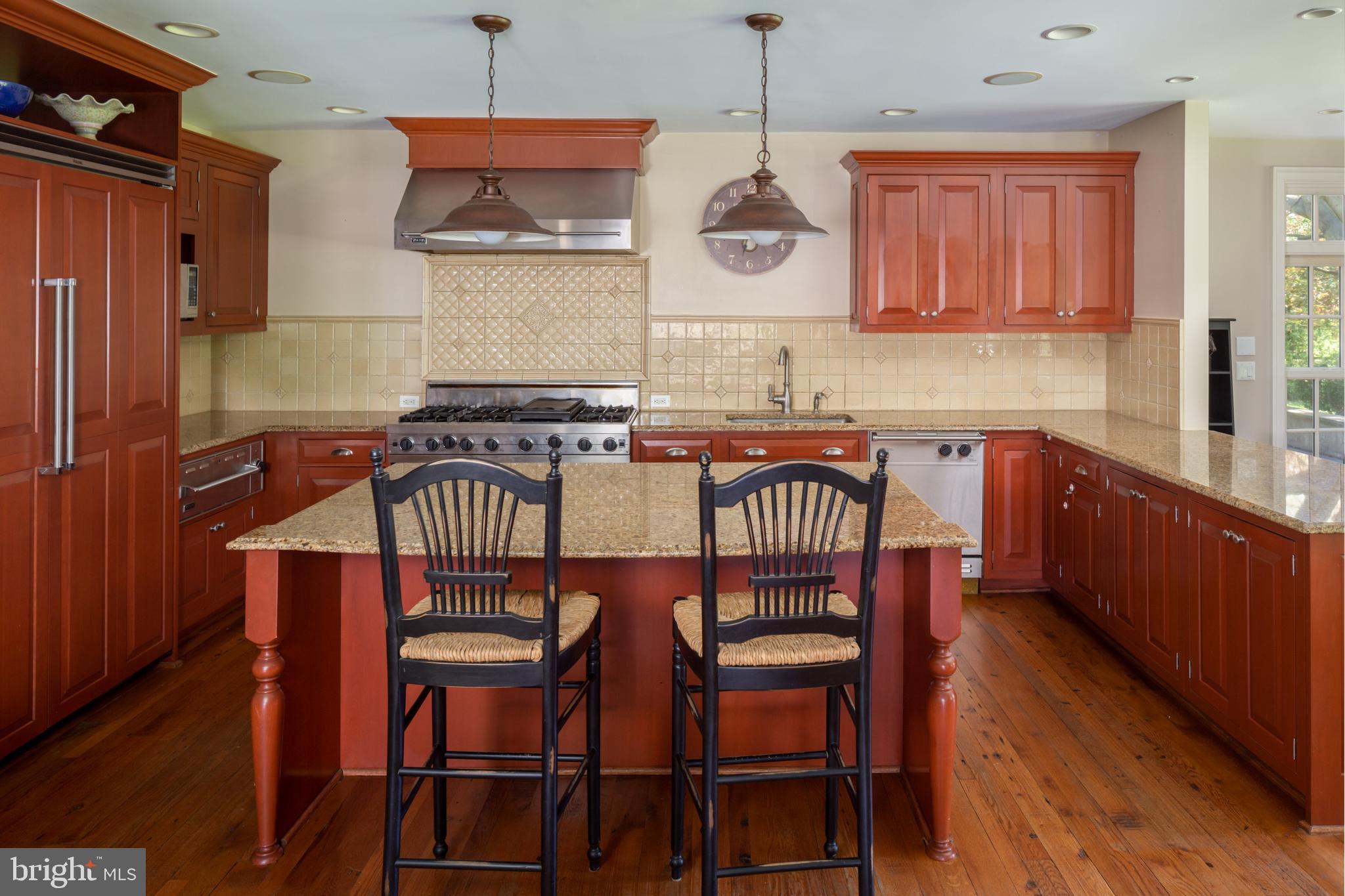 BUTTONWOOD FARMS - Residential