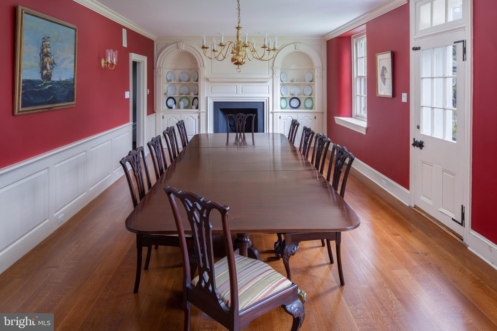 BUTTONWOOD FARMS - Residential