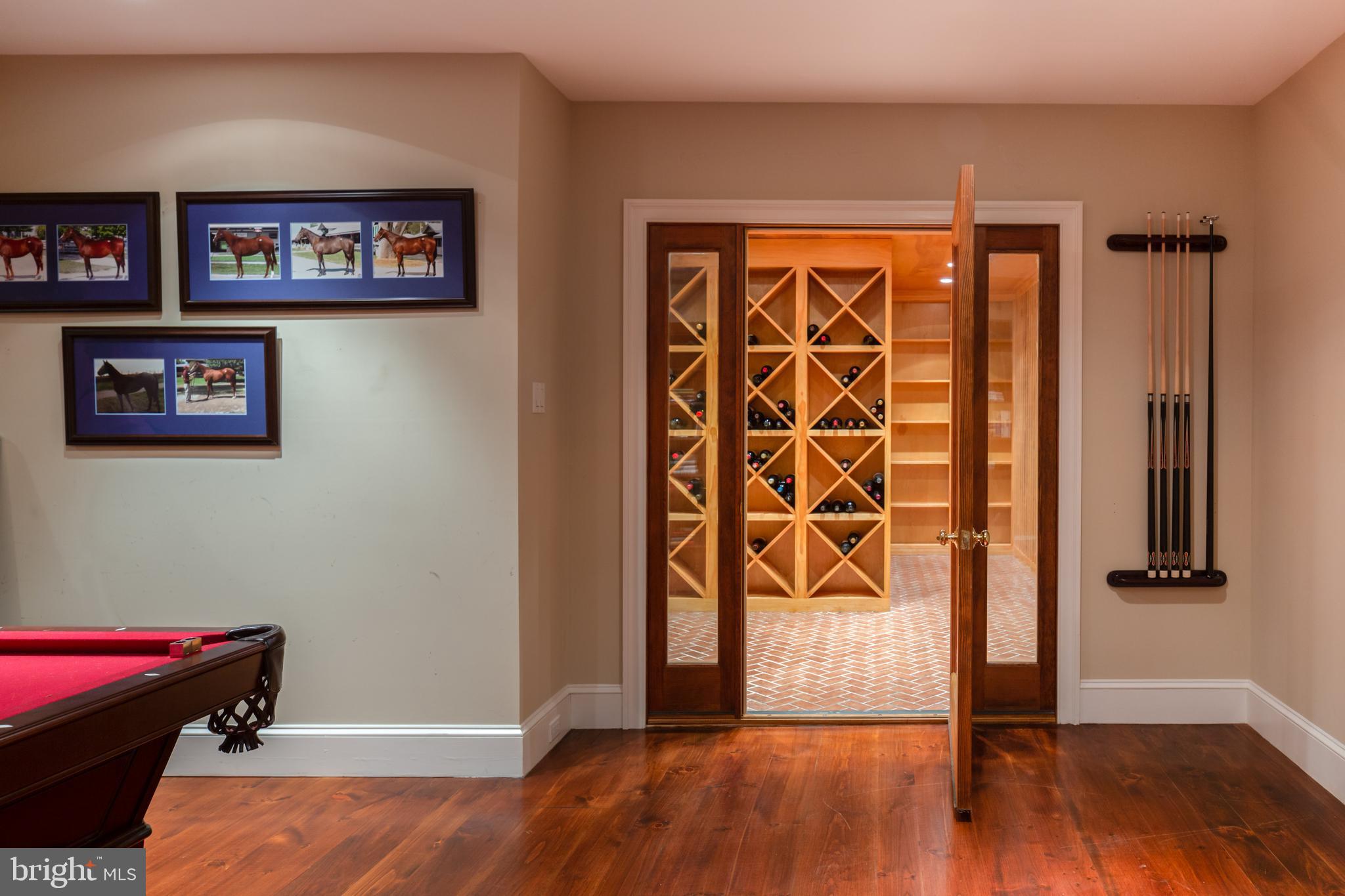 BUTTONWOOD FARMS - Residential