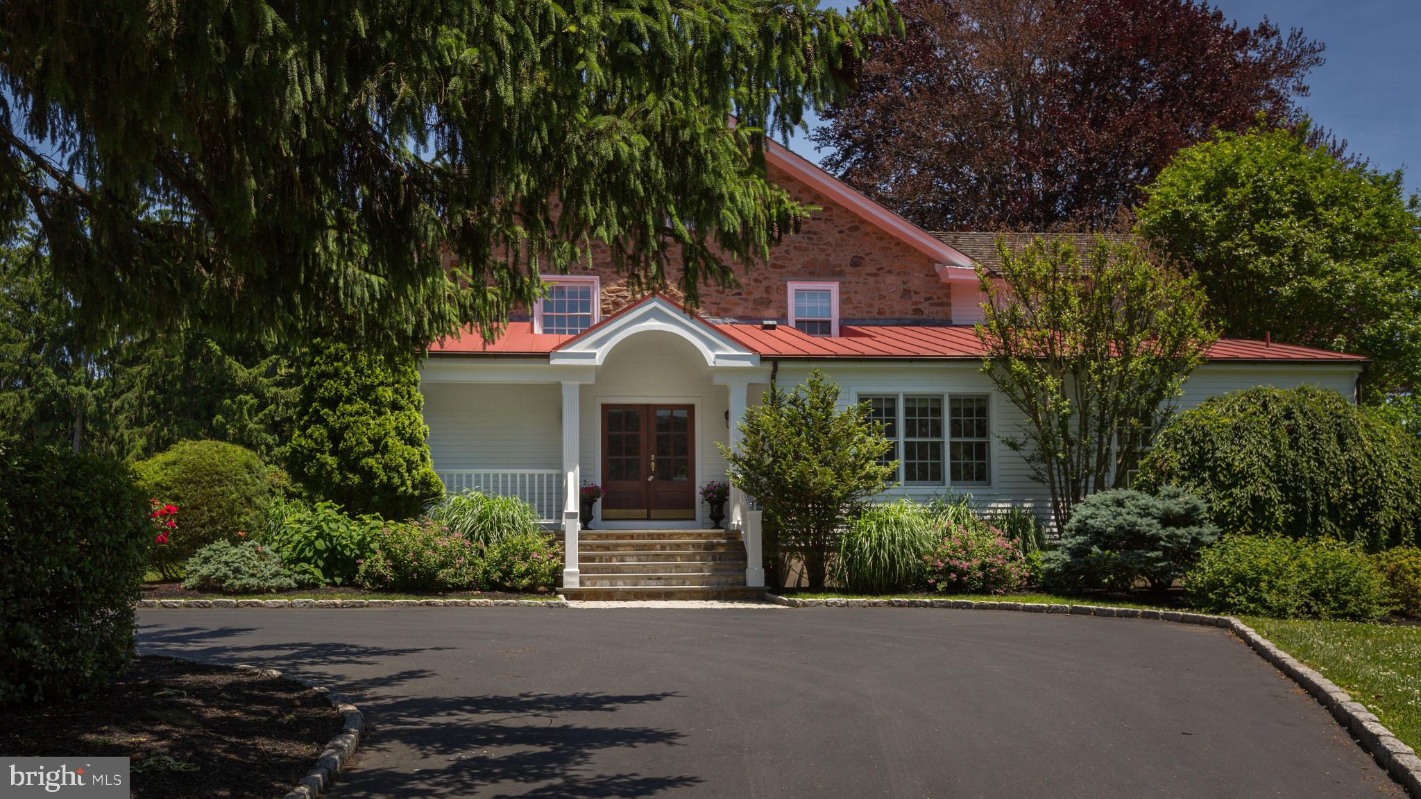 BUTTONWOOD FARMS - Residential