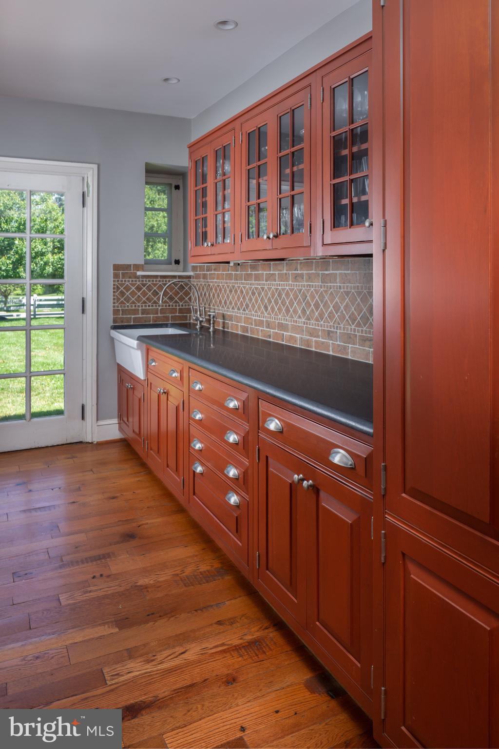 BUTTONWOOD FARMS - Residential