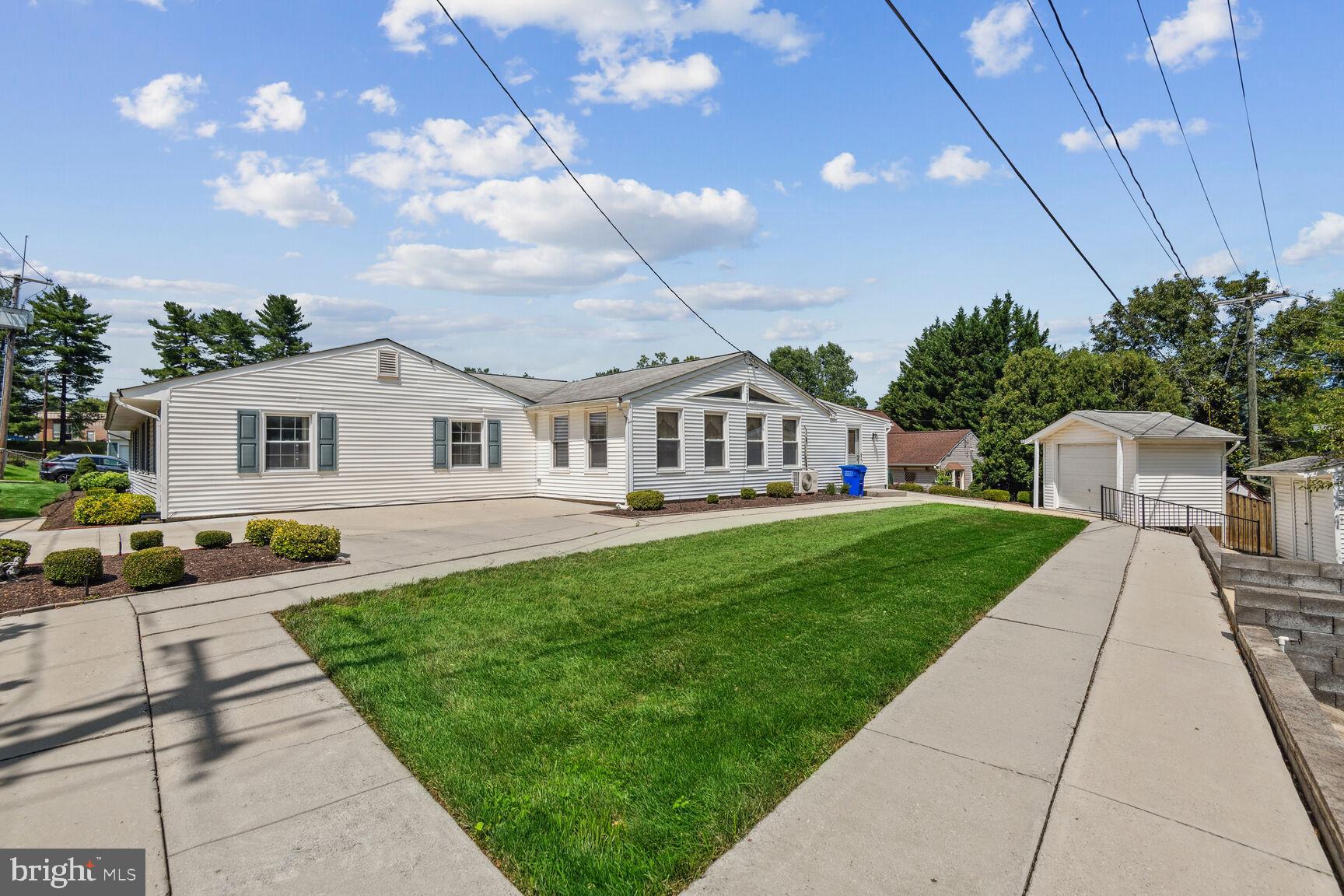 POINTER RIDGE - Residential