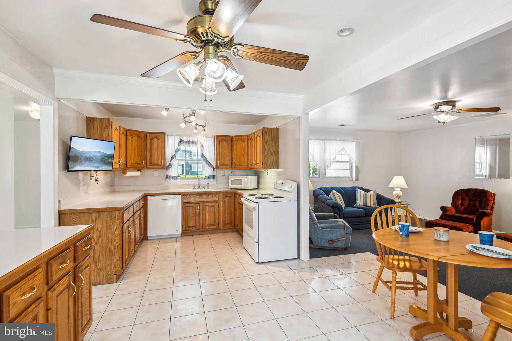 POINTER RIDGE - Residential