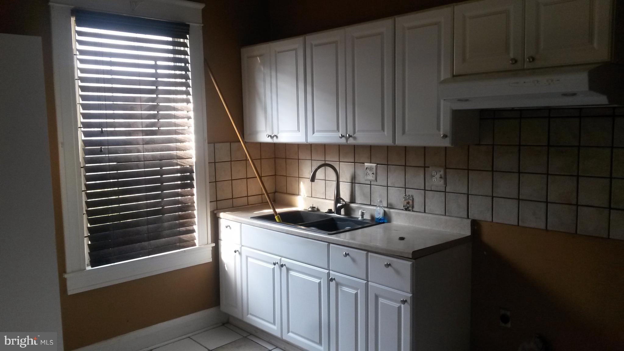 LITTLE FLOWER - Residential