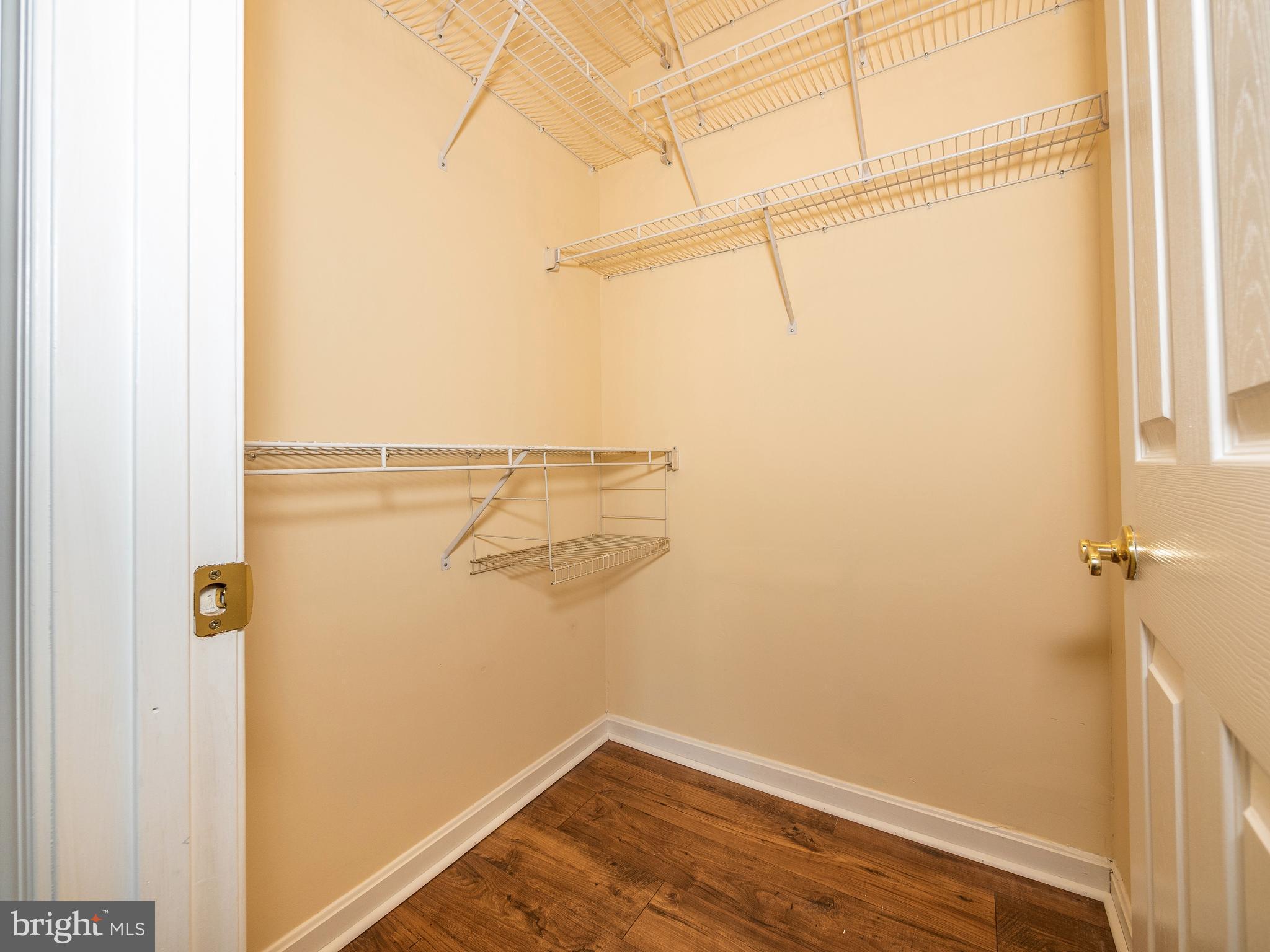 FAIRWAYS BAY HILLS CONDOMINIUMS - Residential