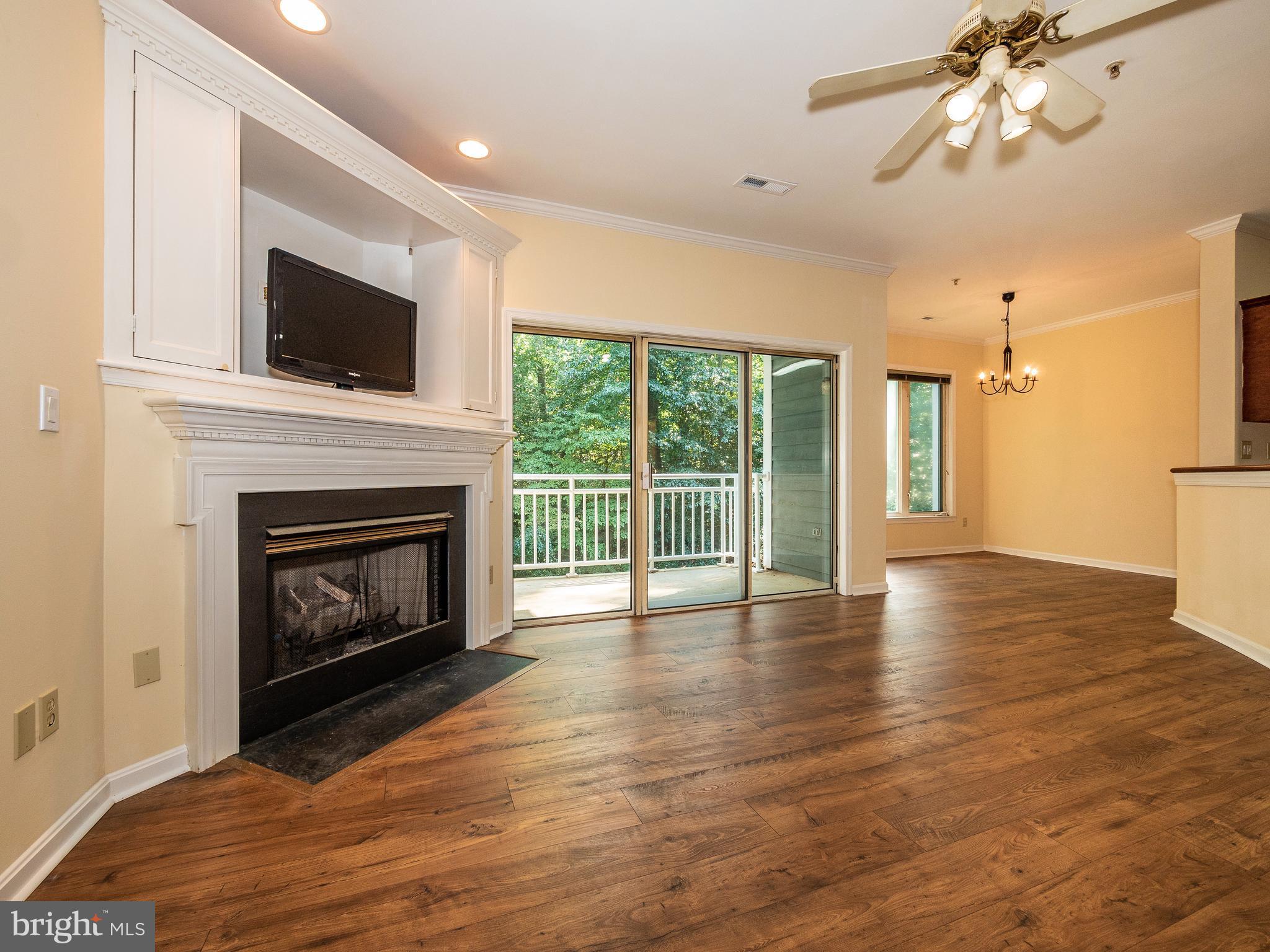 FAIRWAYS BAY HILLS CONDOMINIUMS - Residential