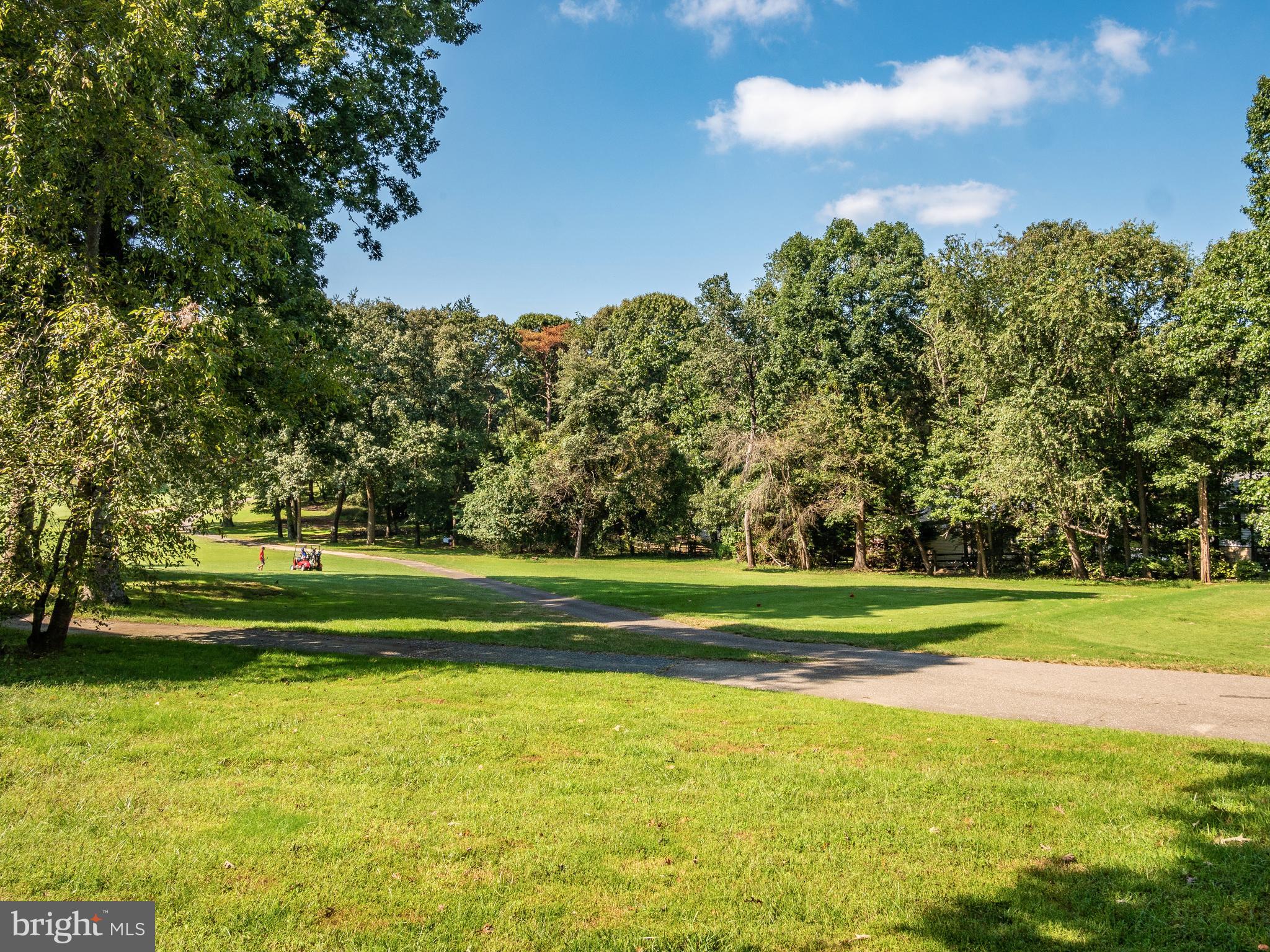 FAIRWAYS BAY HILLS CONDOMINIUMS - Residential