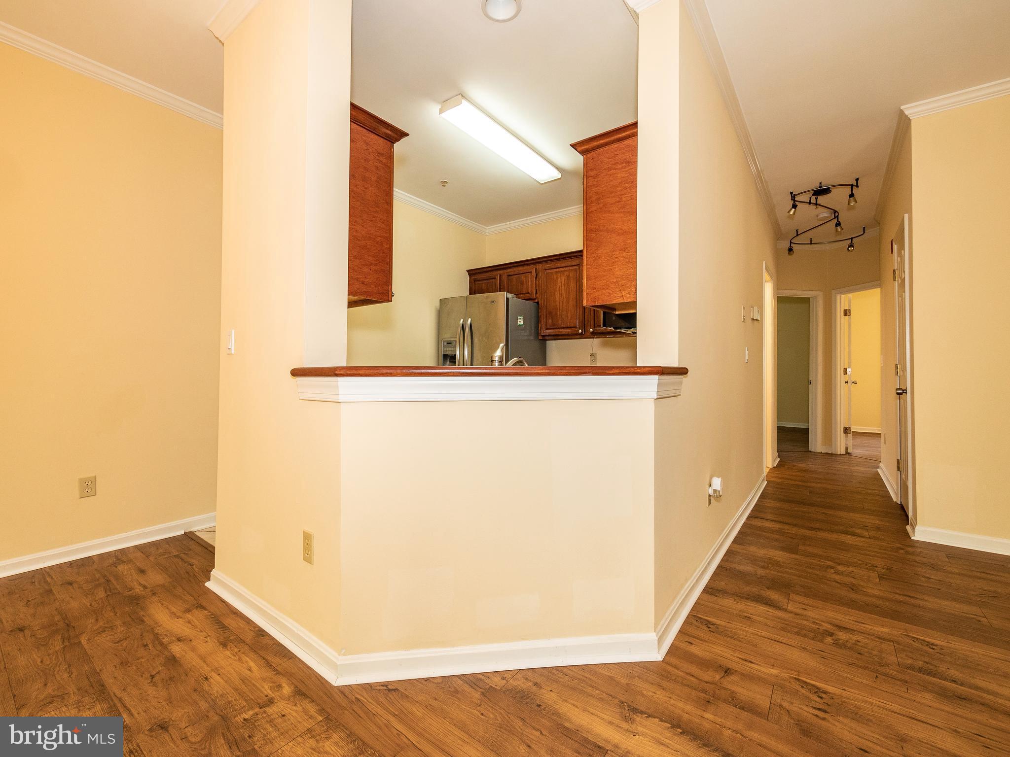 FAIRWAYS BAY HILLS CONDOMINIUMS - Residential