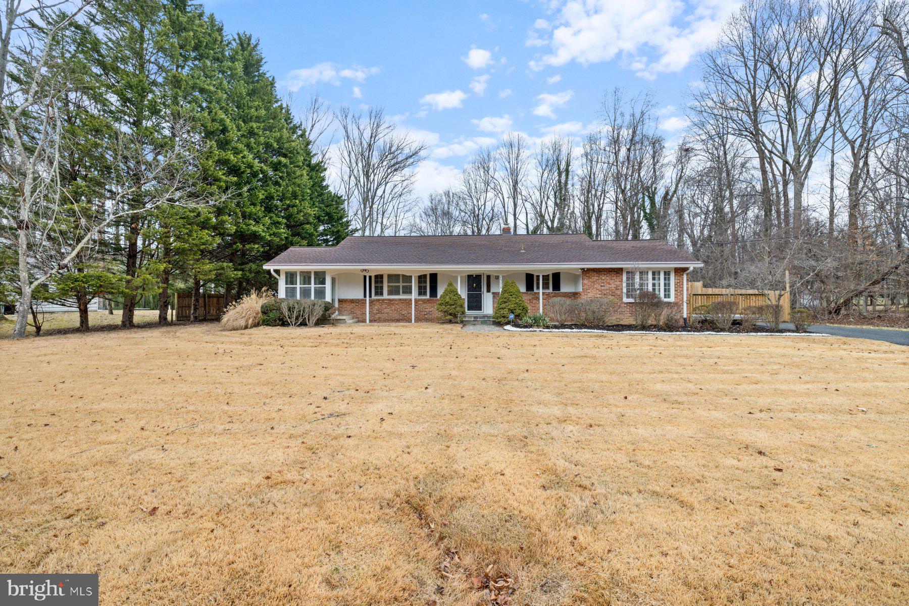 BROCK HALL MANOR - Residential