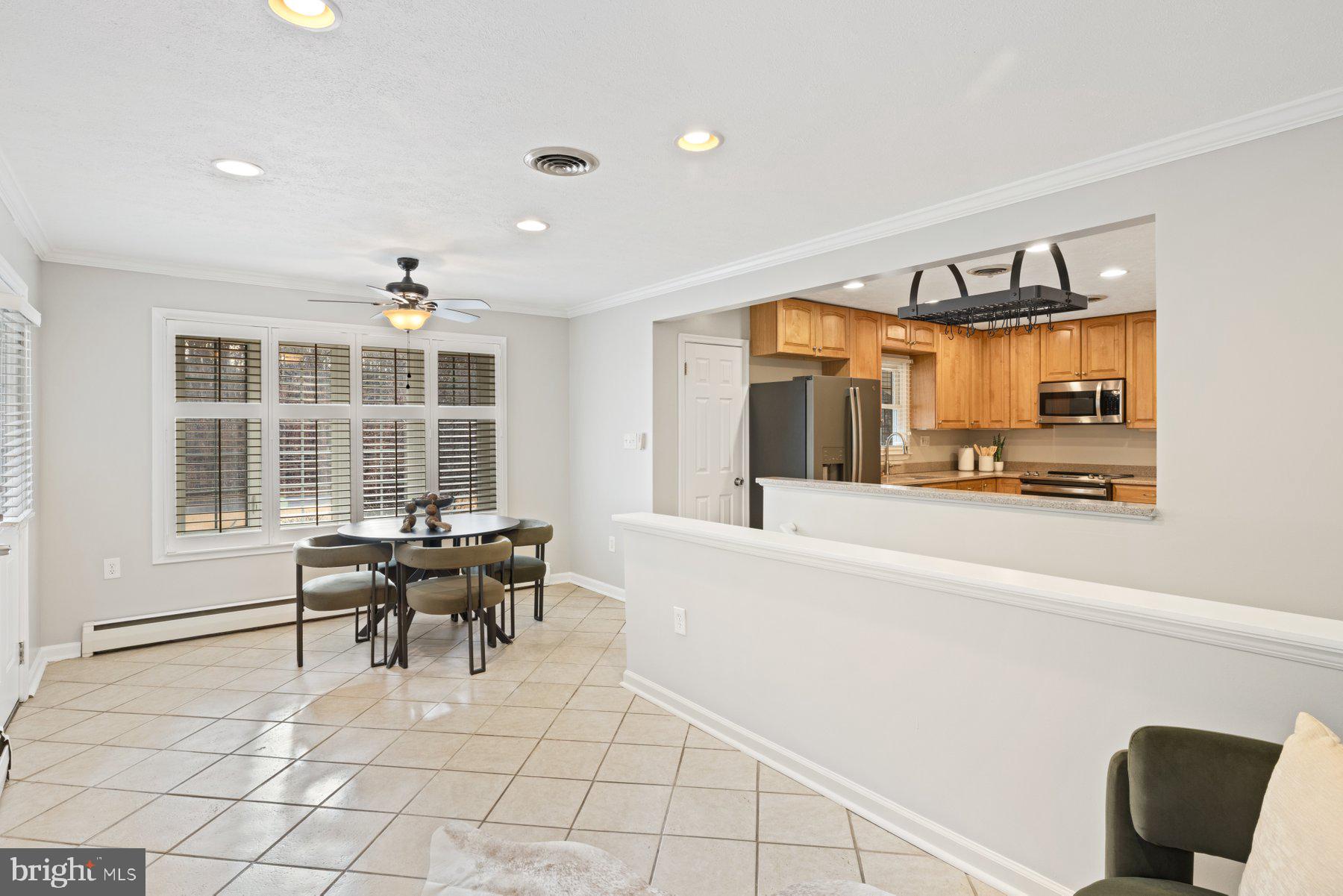 BROCK HALL MANOR - Residential