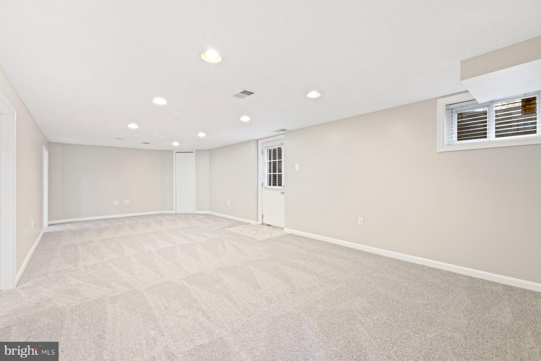 BROCK HALL MANOR - Residential