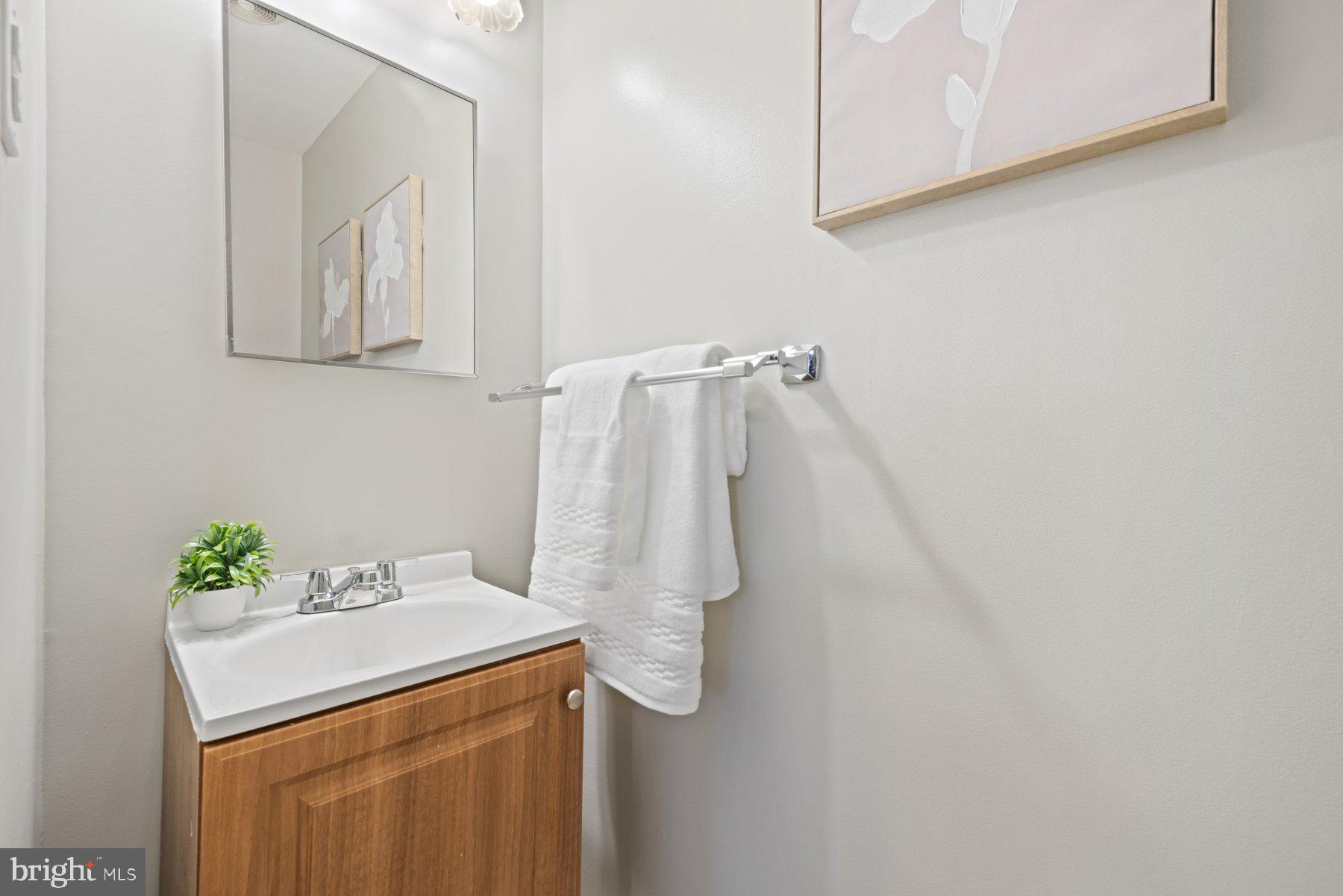 BROCK HALL MANOR - Residential