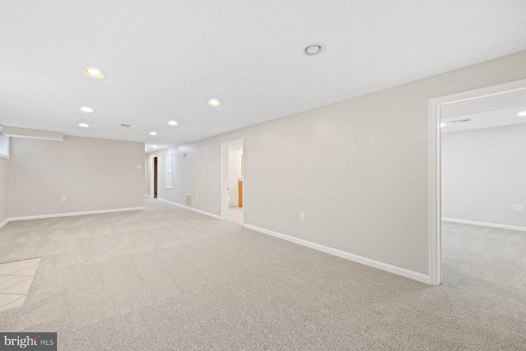 BROCK HALL MANOR - Residential