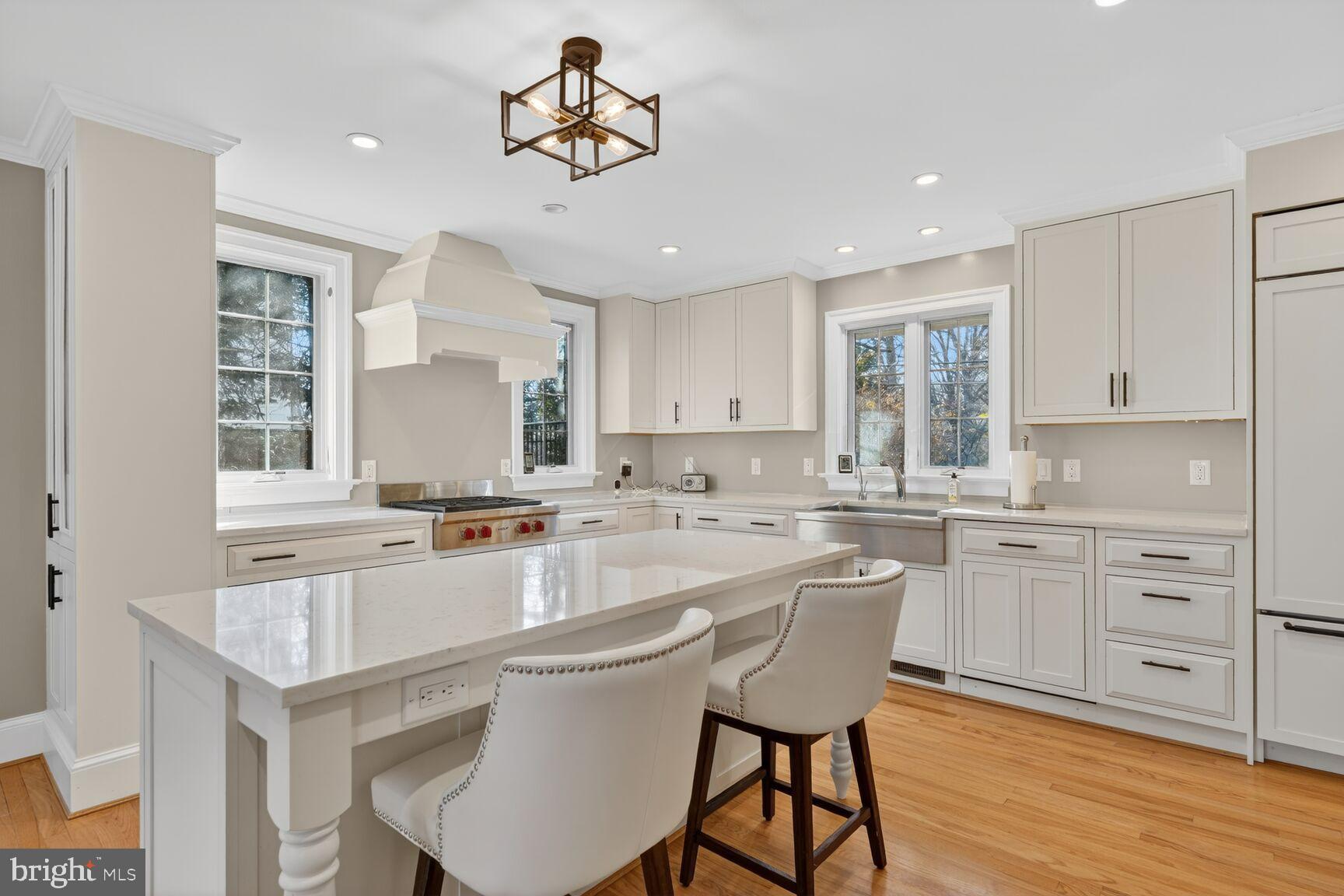 BELLEVUE FOREST - Residential