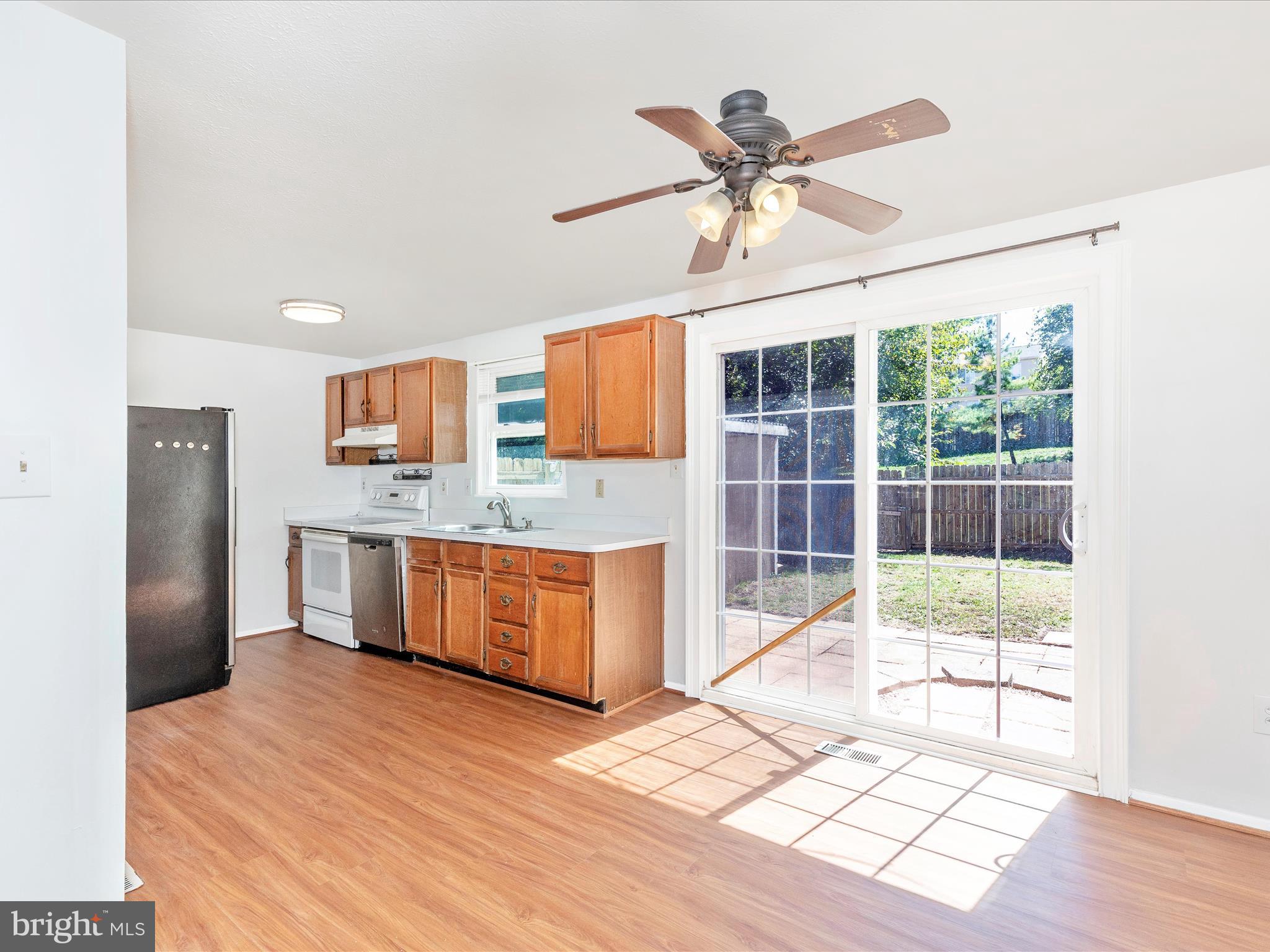 AMBER MEADOWS - Residential