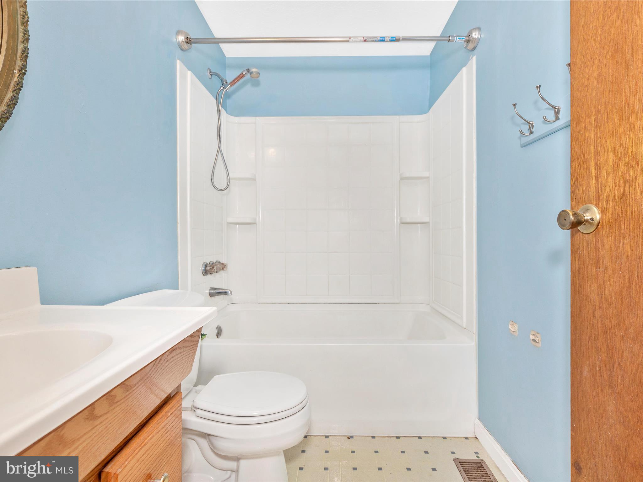 AMBER MEADOWS - Residential