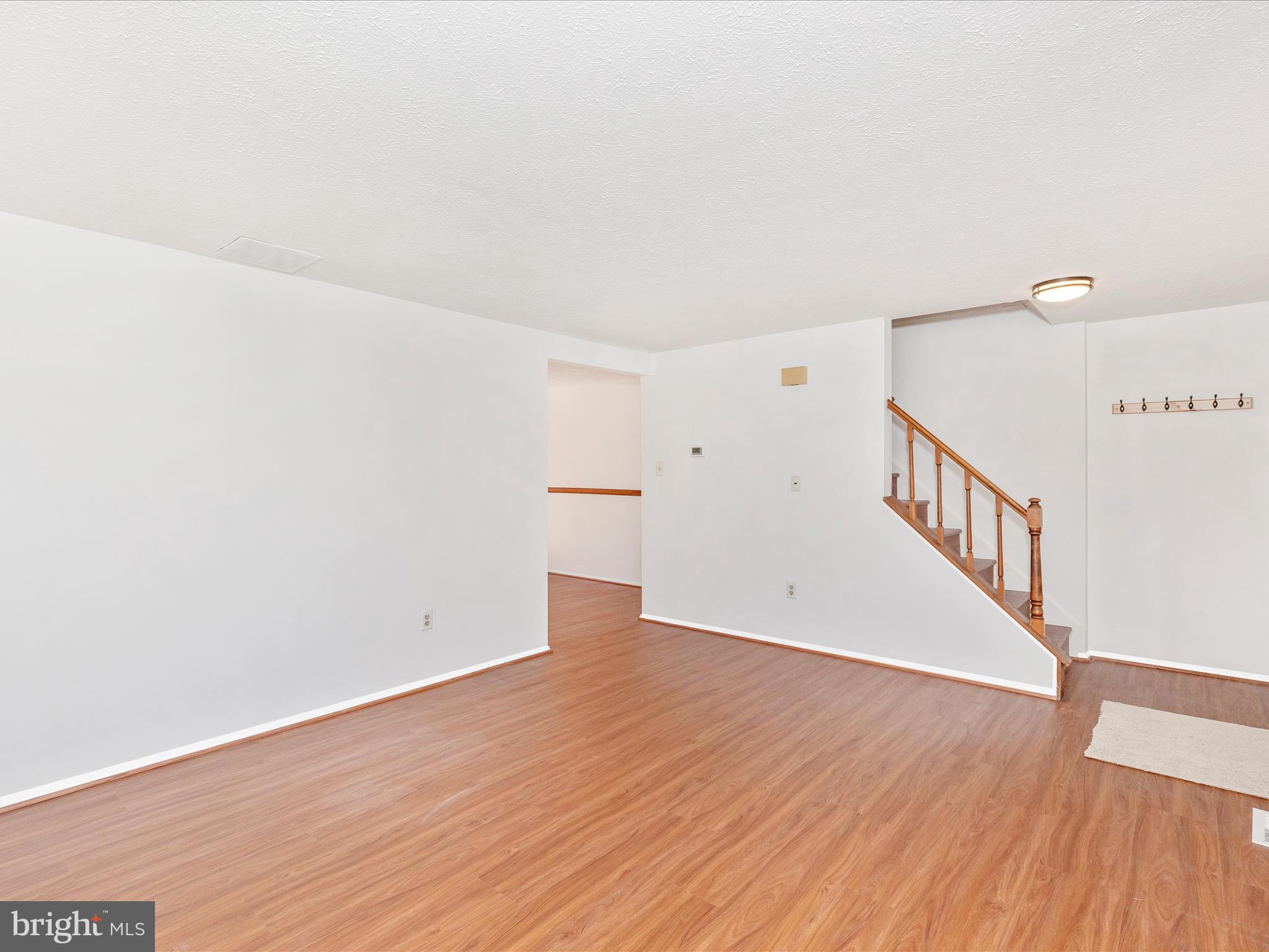 AMBER MEADOWS - Residential