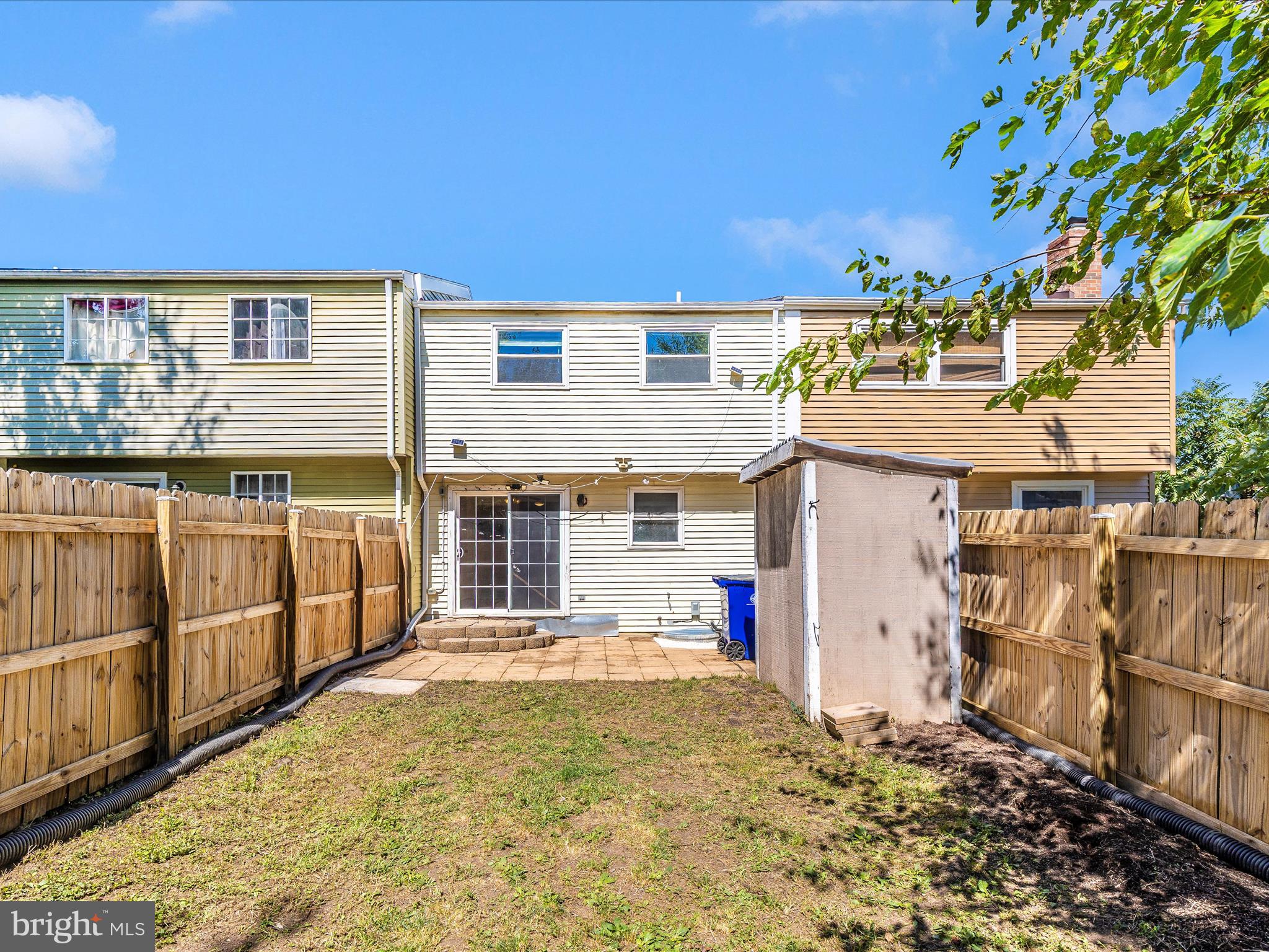 AMBER MEADOWS - Residential