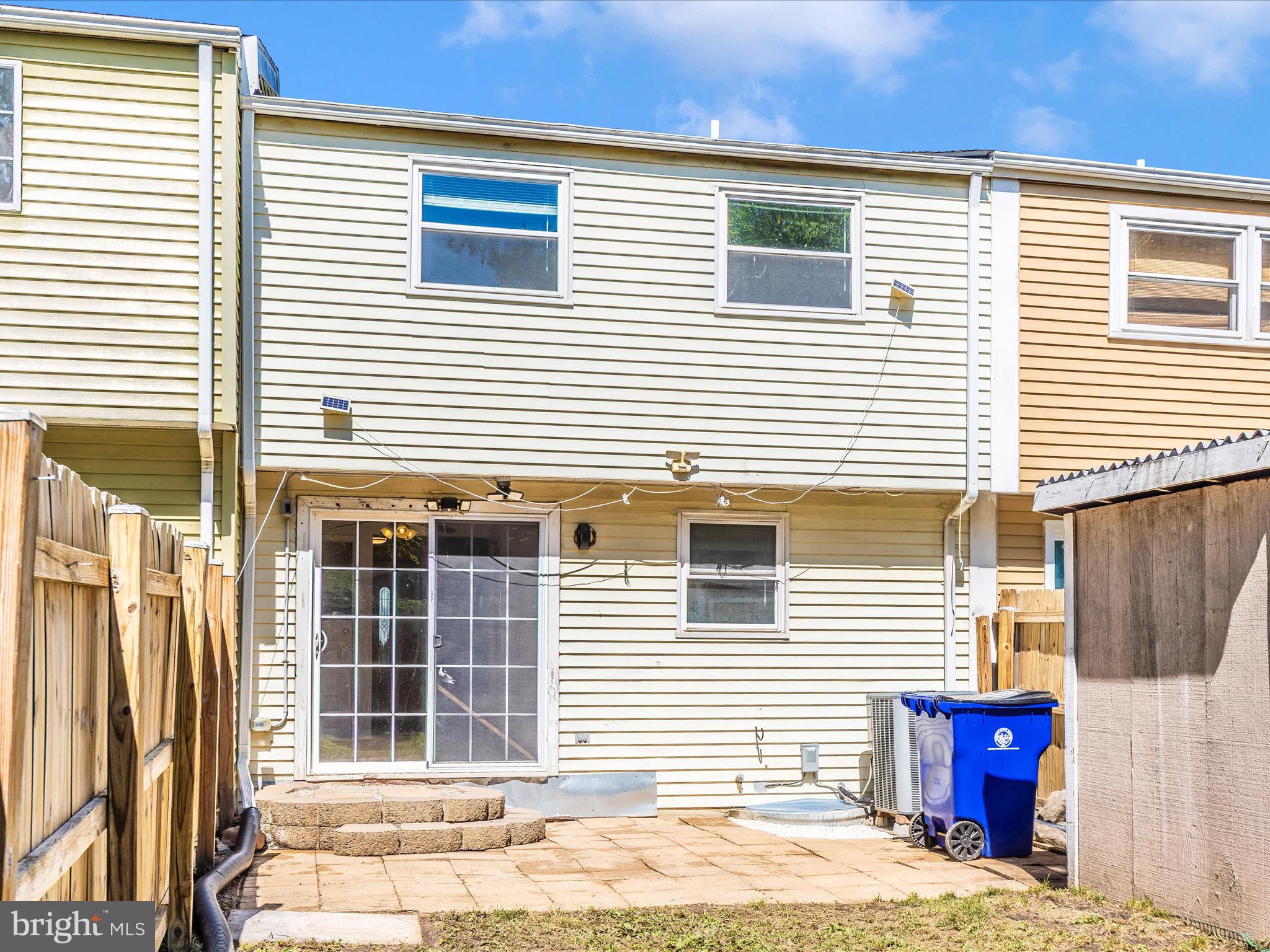 AMBER MEADOWS - Residential