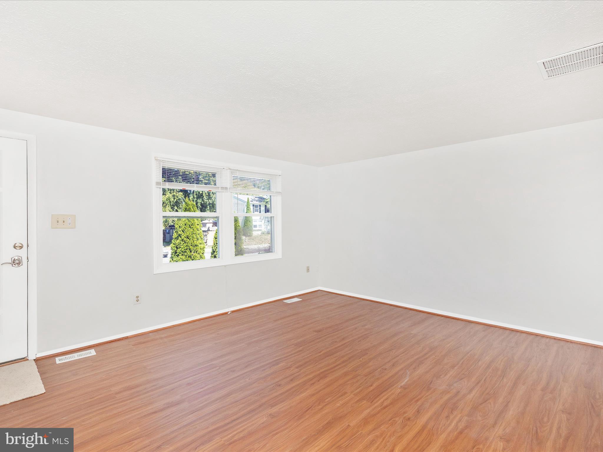 AMBER MEADOWS - Residential